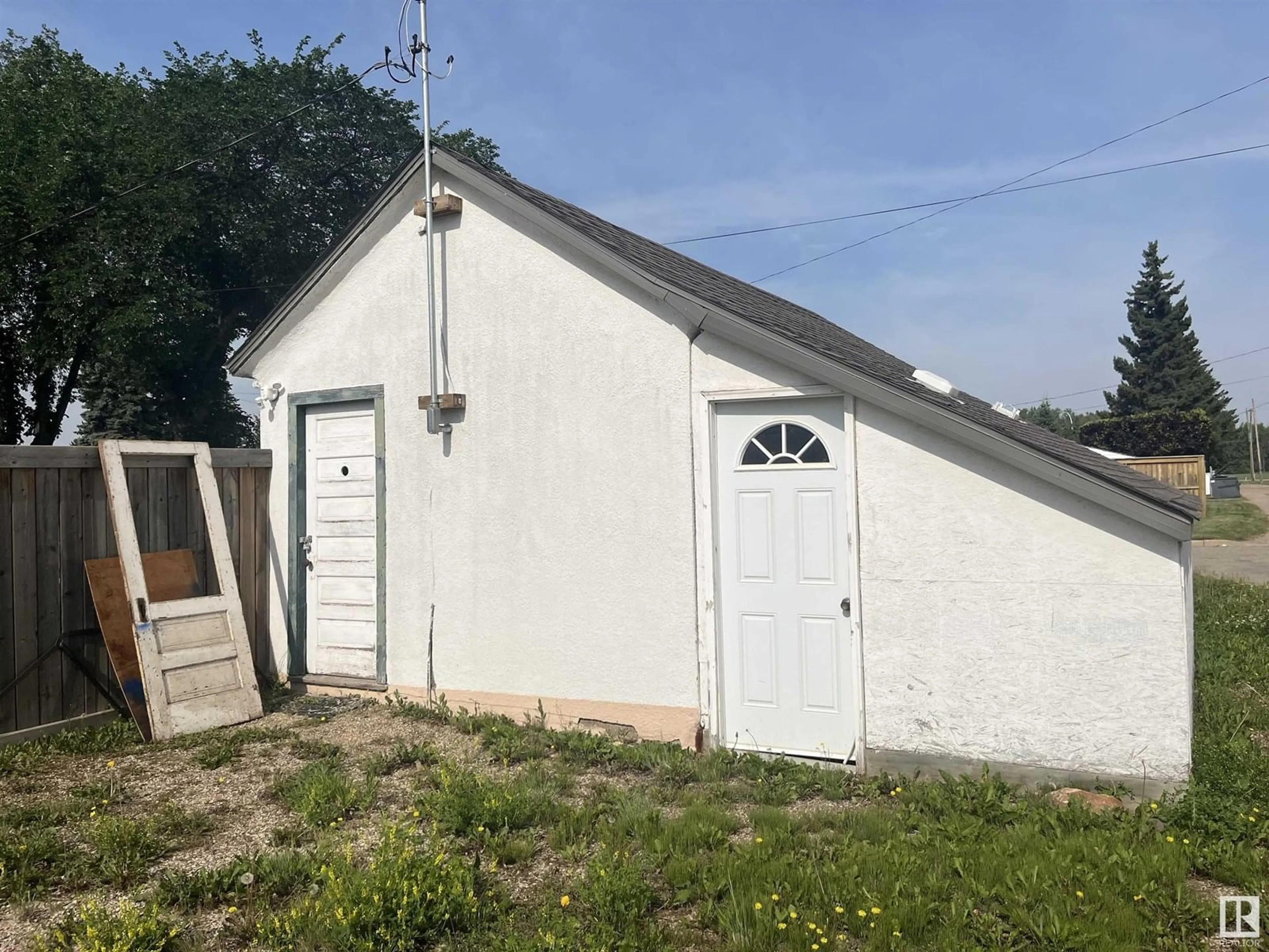 Shed for 5240 55 AV, Viking Alberta T0B4N0