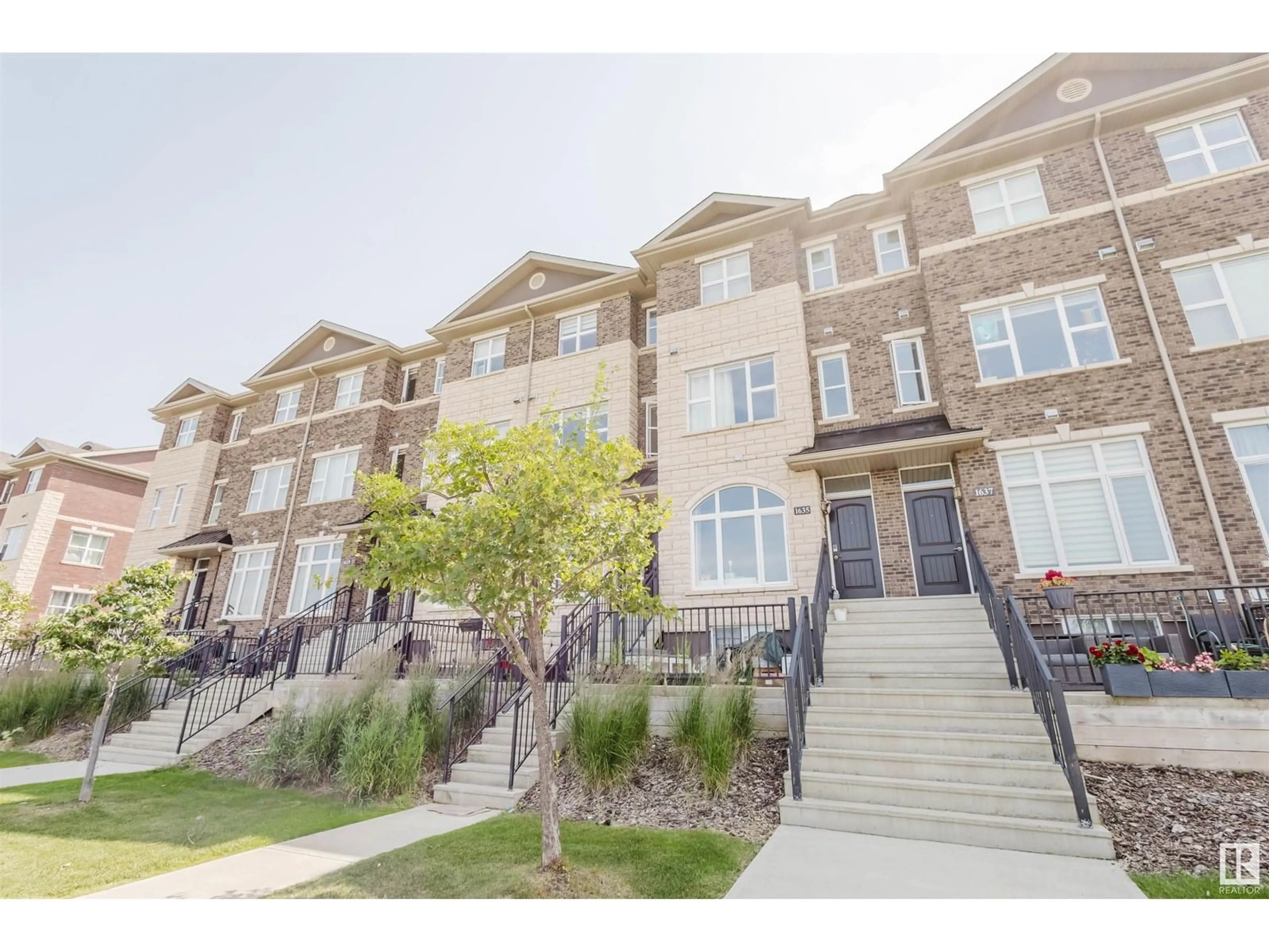 Unknown for 1633 CUNNINGHAM WY, Edmonton Alberta T6W0V8