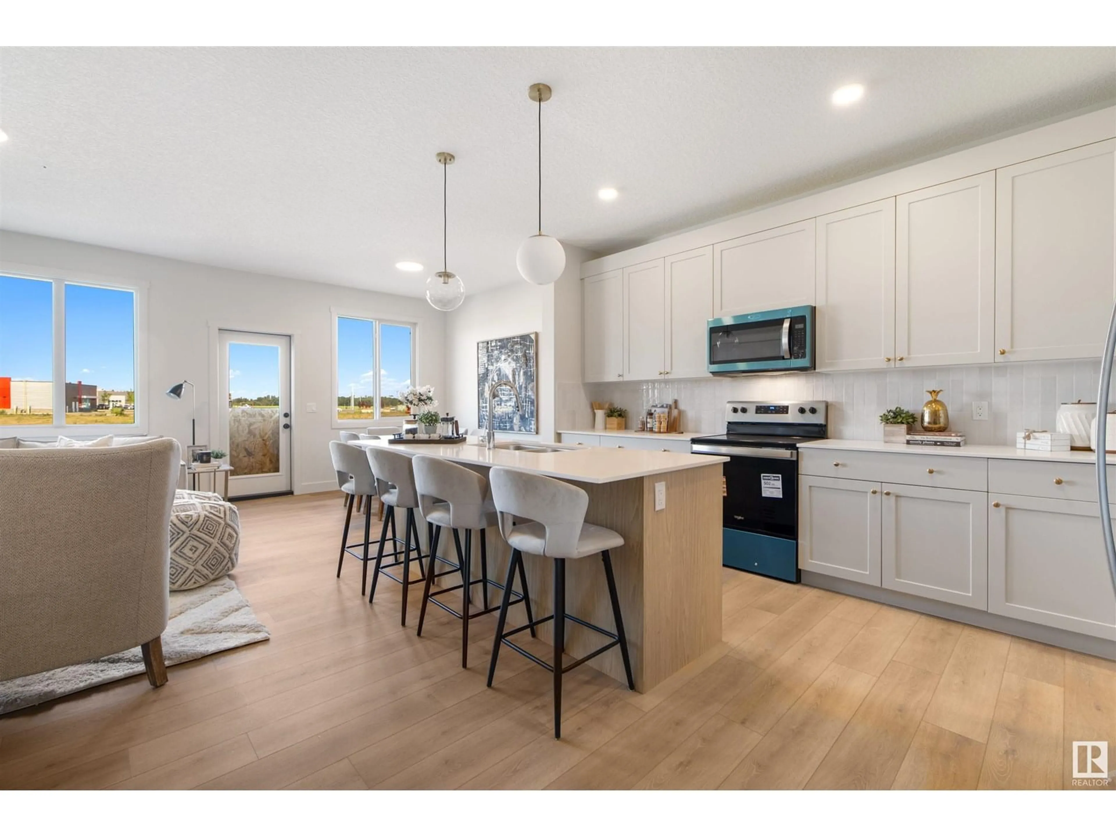 Open concept kitchen, unknown for 9221 102 ST, Morinville Alberta T8R1A0