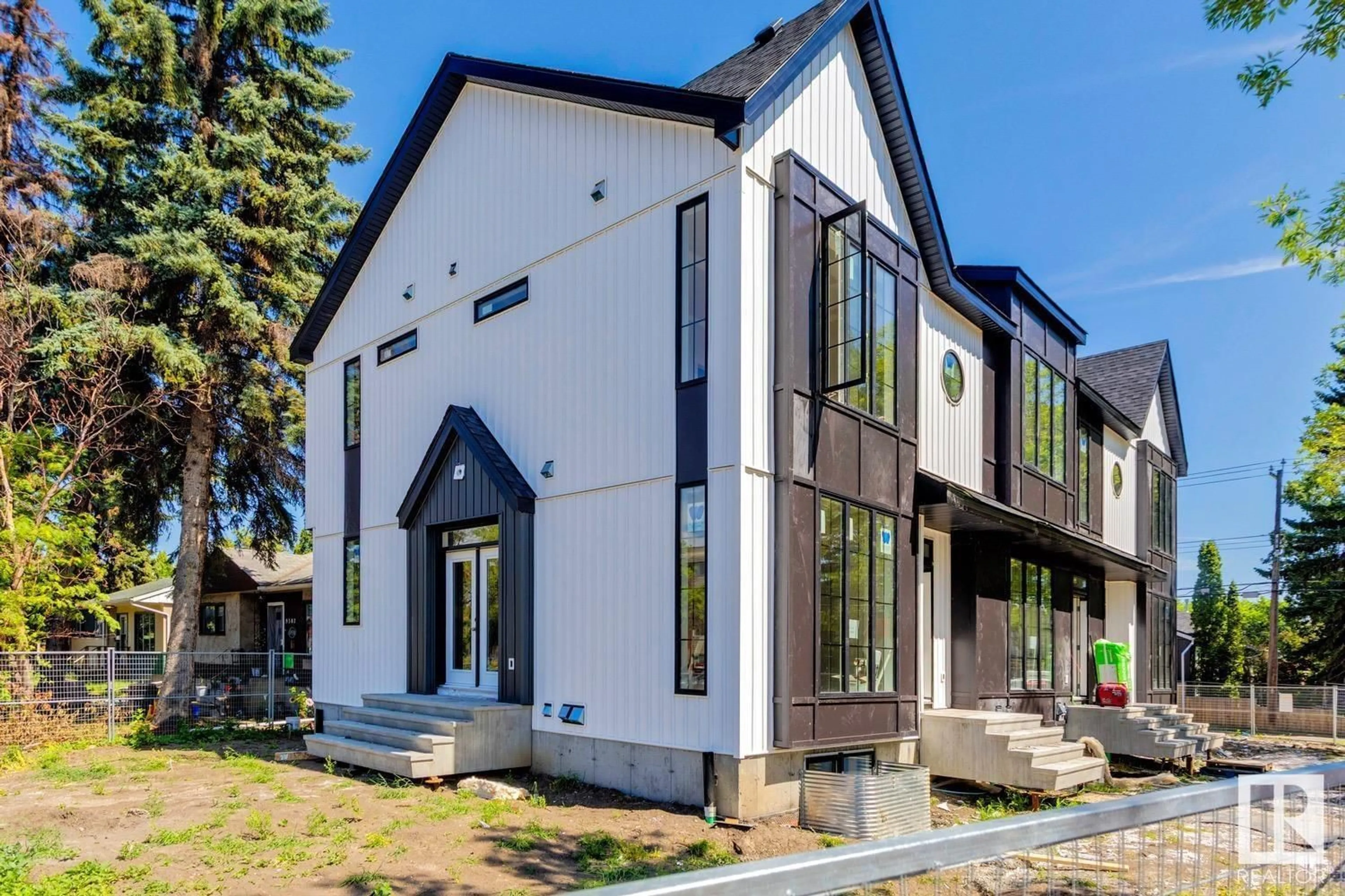 Home with brick exterior material, street for 14816 93 AV, Edmonton Alberta T5R5G9