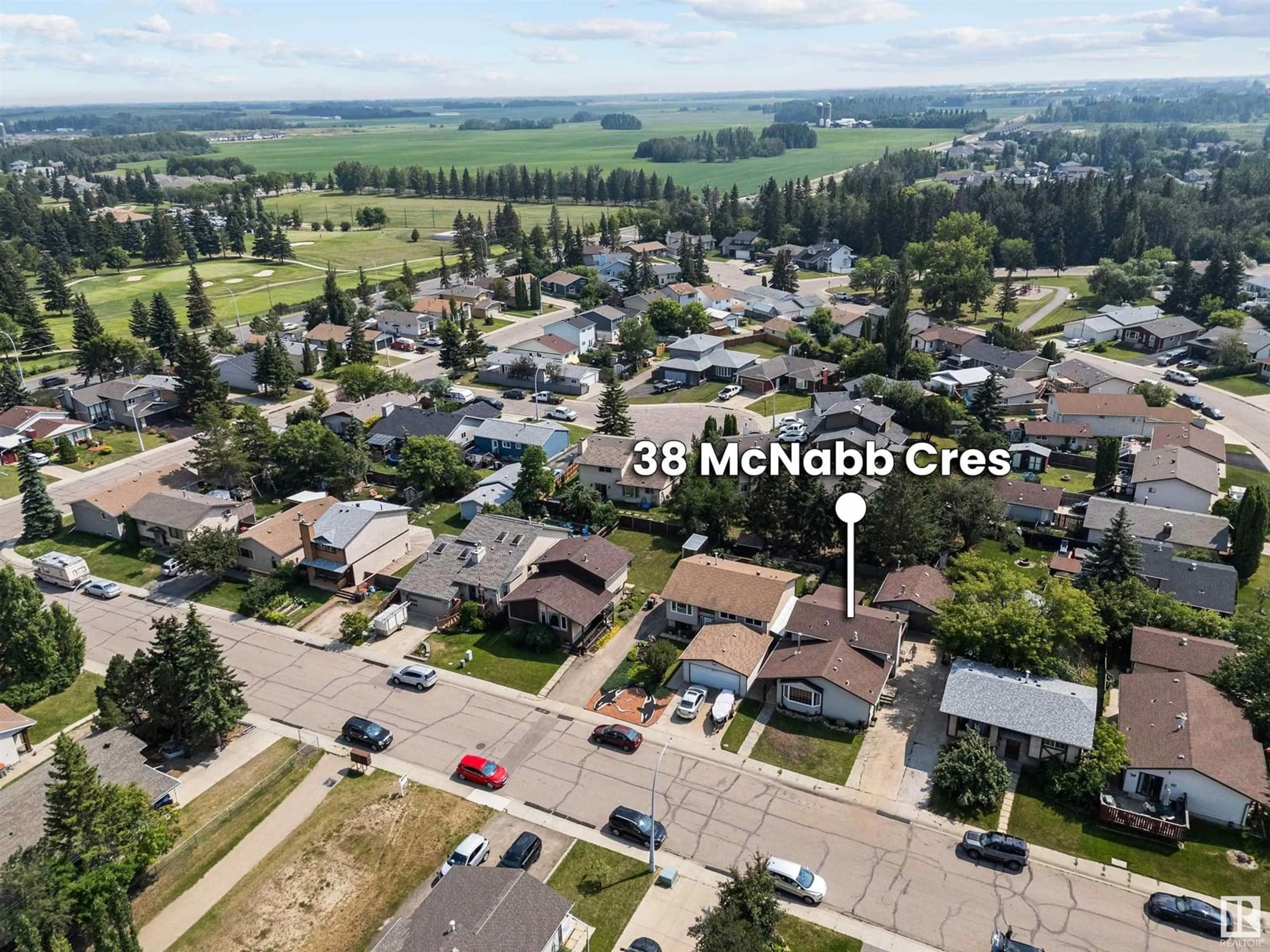 A pic from outside/outdoor area/front of a property/back of a property/a pic from drone, street for 38 MCNABB CR, Stony Plain Alberta T7Z1G8