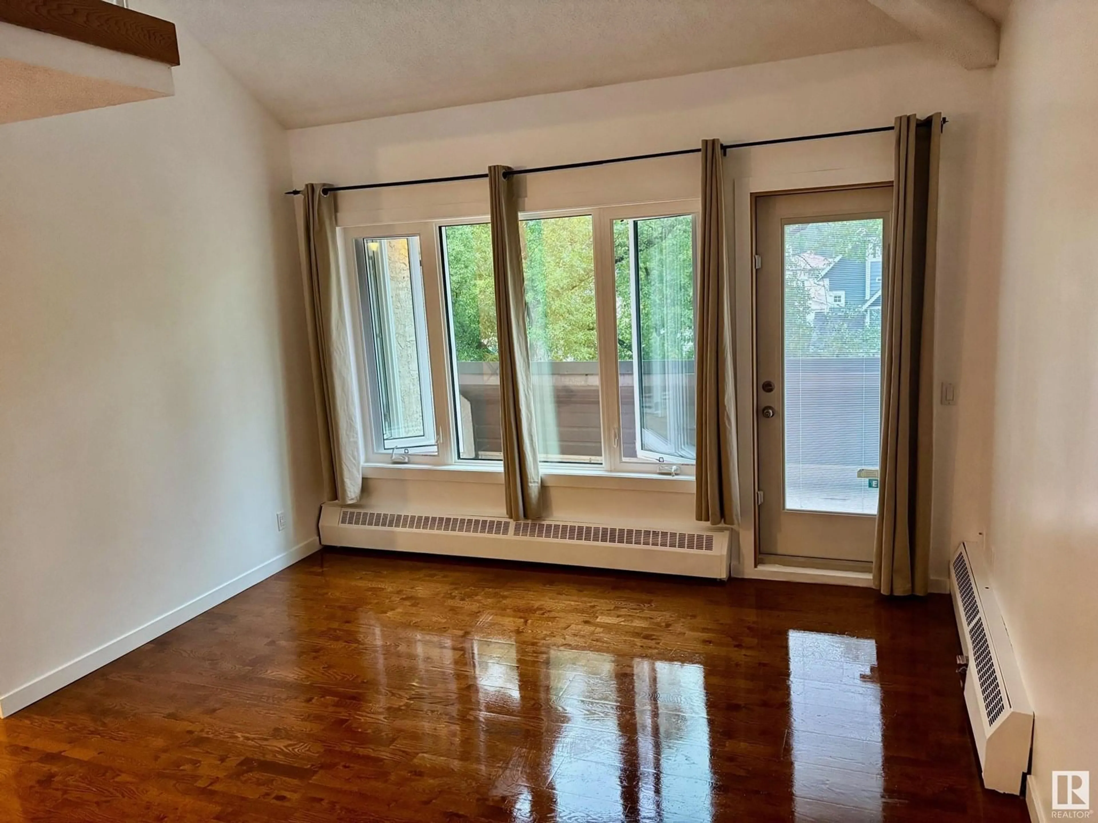 A pic of a room for 307 - 11115 80 AV, Edmonton Alberta T6G0R4
