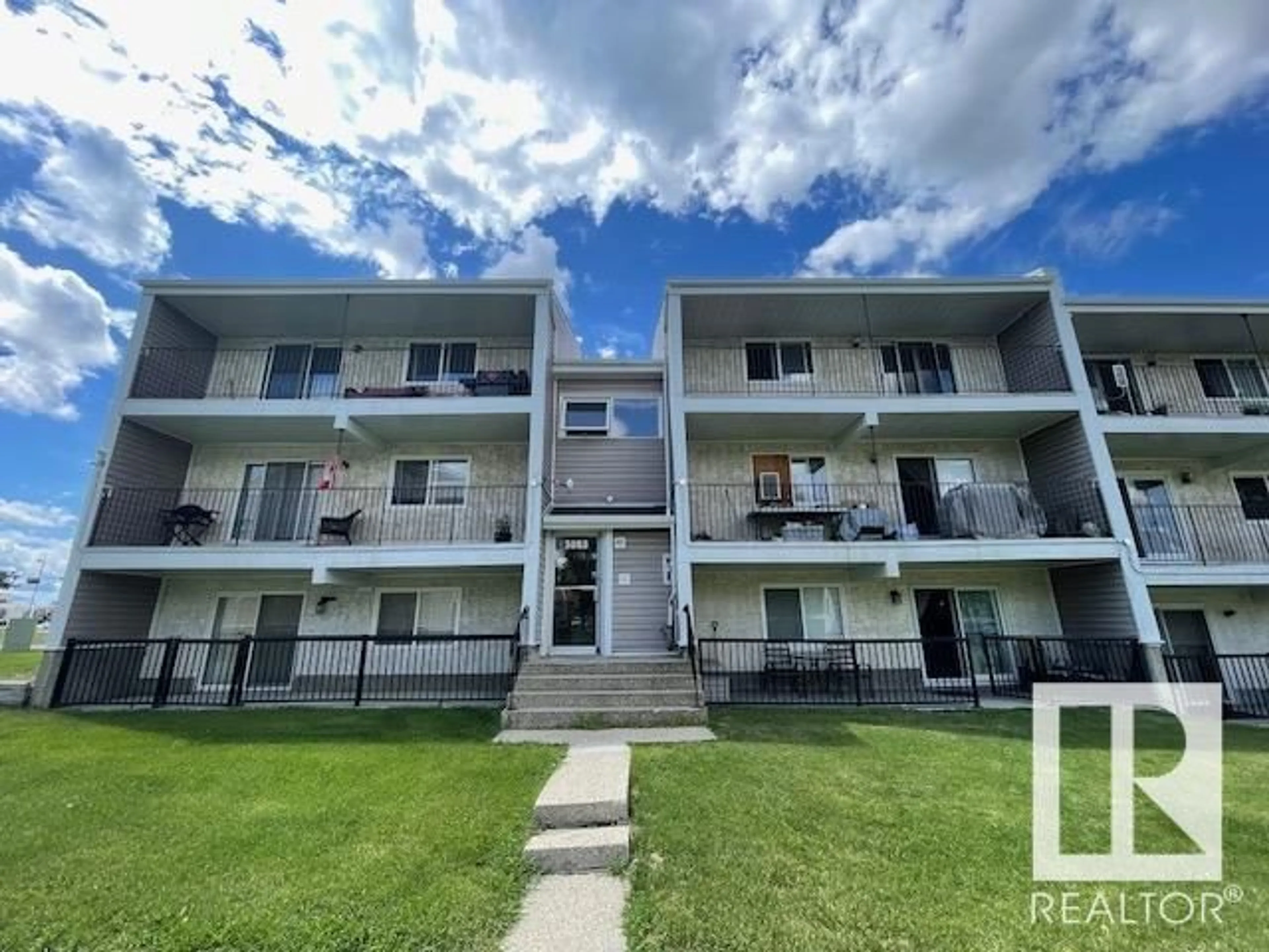 A pic from outside/outdoor area/front of a property/back of a property/a pic from drone, unknown for #5 - 3803 76 ST, Edmonton Alberta T6K2P4
