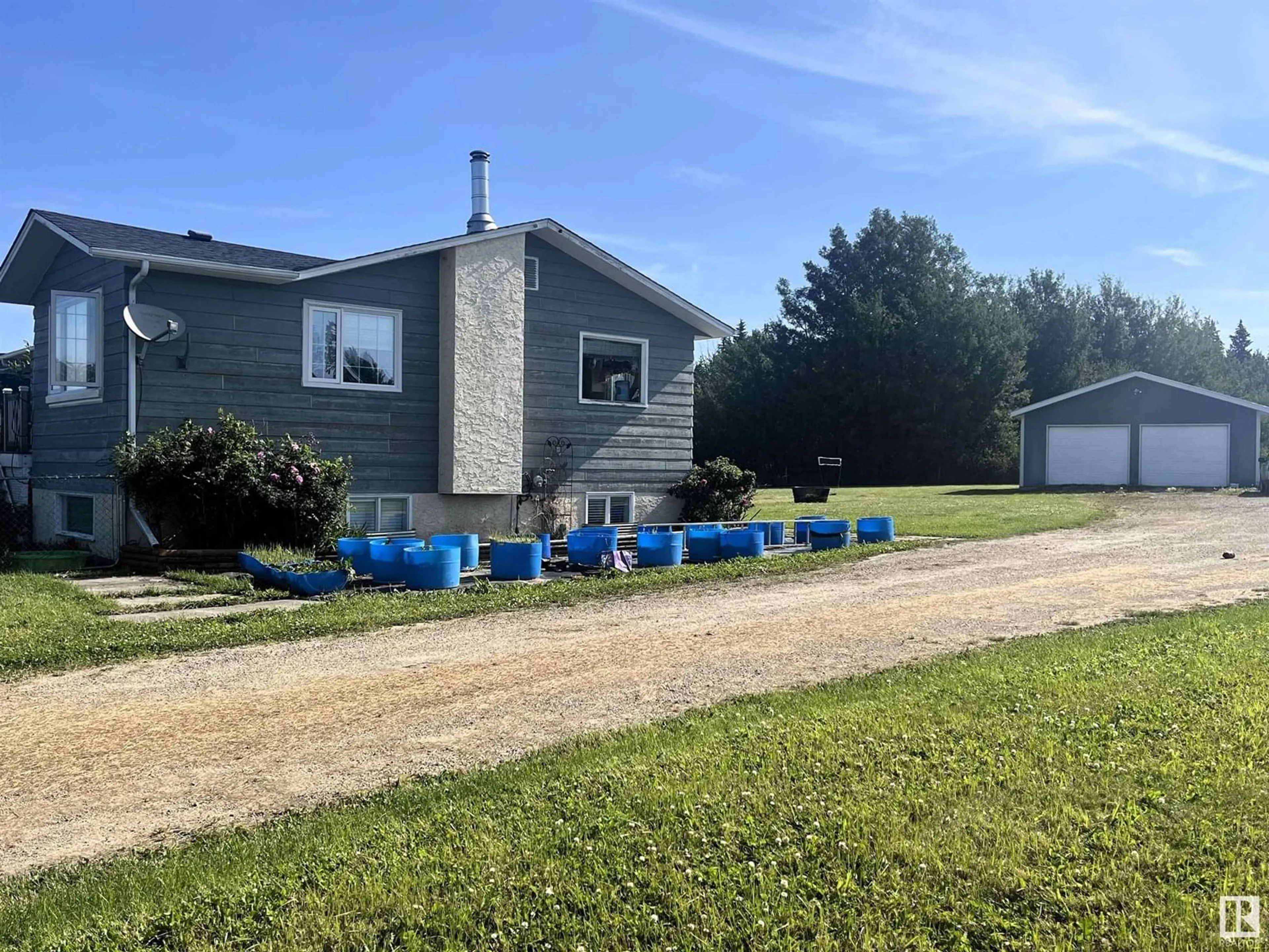 A pic from outside/outdoor area/front of a property/back of a property/a pic from drone, street for 53421A RGE RD 133A, Rural Yellowhead Alberta T7E5G4