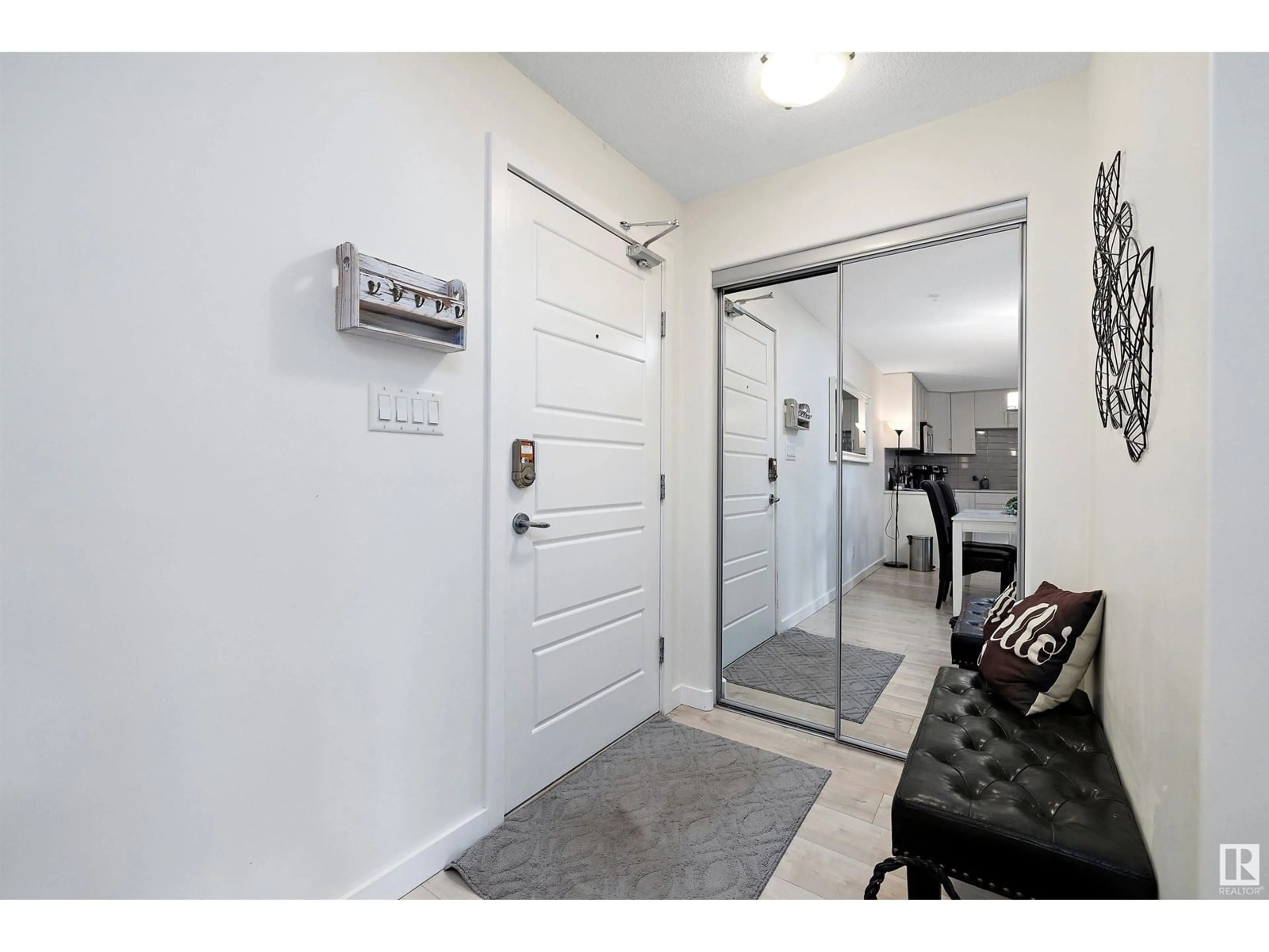 Indoor entryway for #341 - 11505 ELLERSLIE RD, Edmonton Alberta T6W1A9