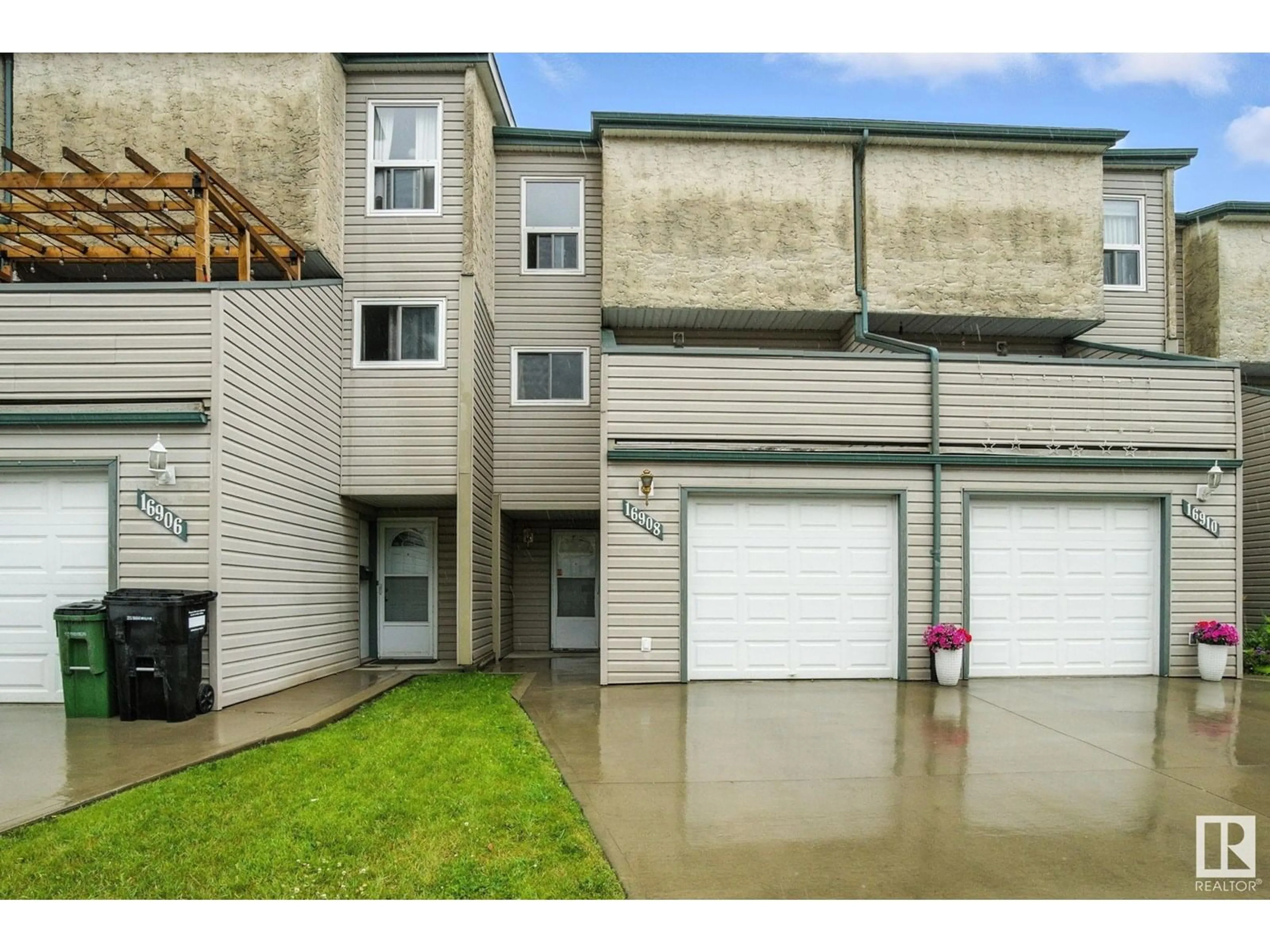 Unknown for NW - 16908 109 ST, Edmonton Alberta T5X2J3