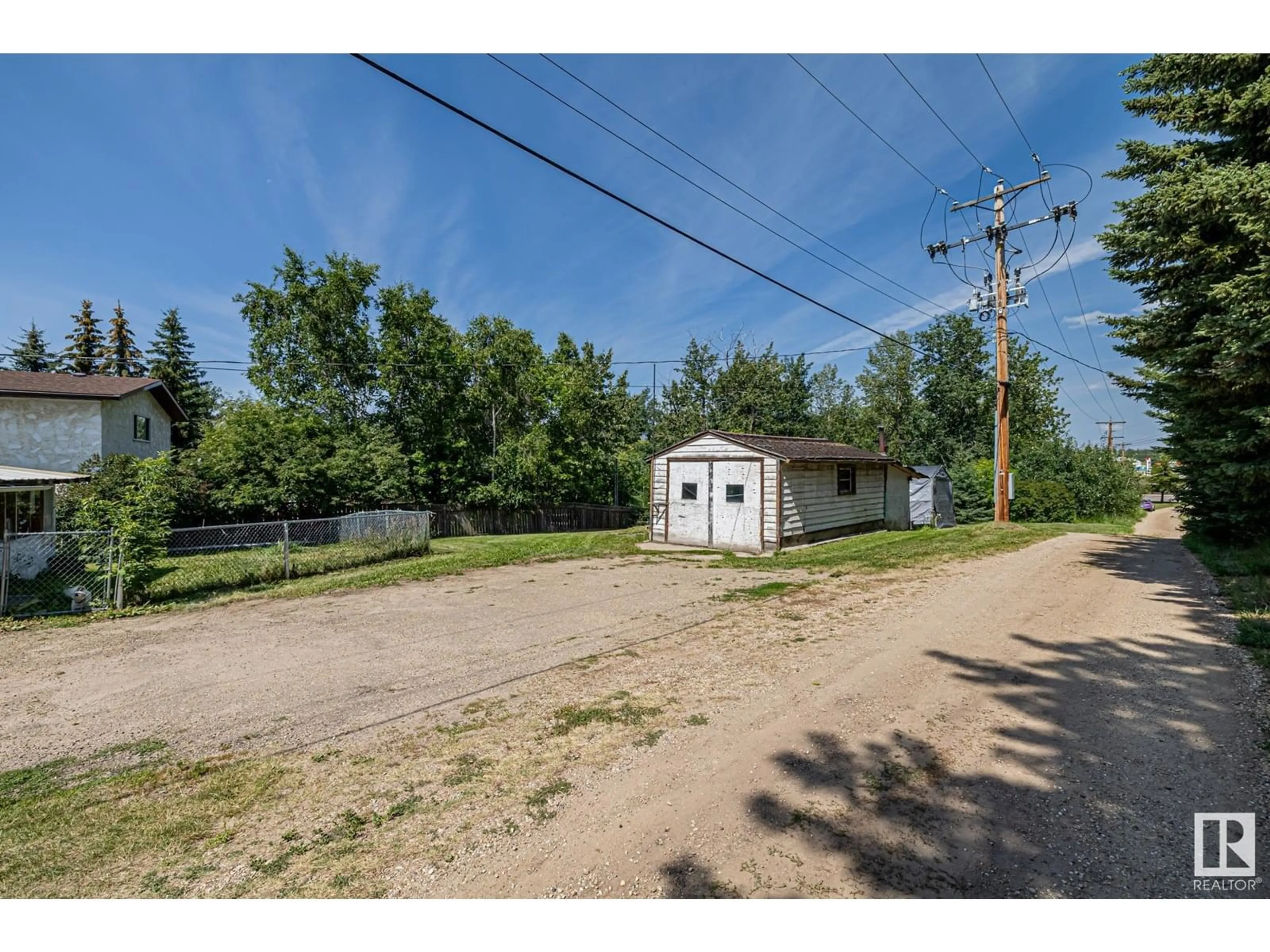 Unknown for 4904 47 AV, Onoway Alberta T0E1V0