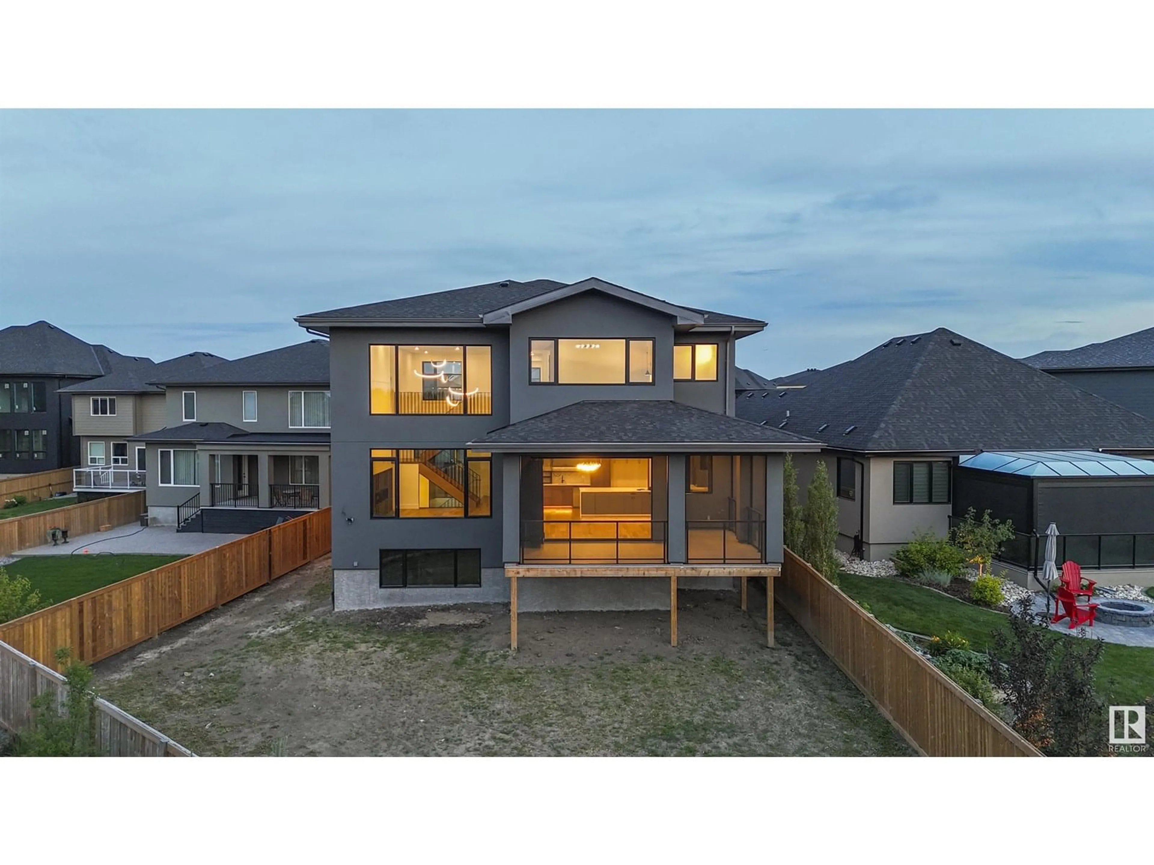 A pic from outside/outdoor area/front of a property/back of a property/a pic from drone, unknown for 4712 KNIGHT CL, Edmonton Alberta T6W4V6