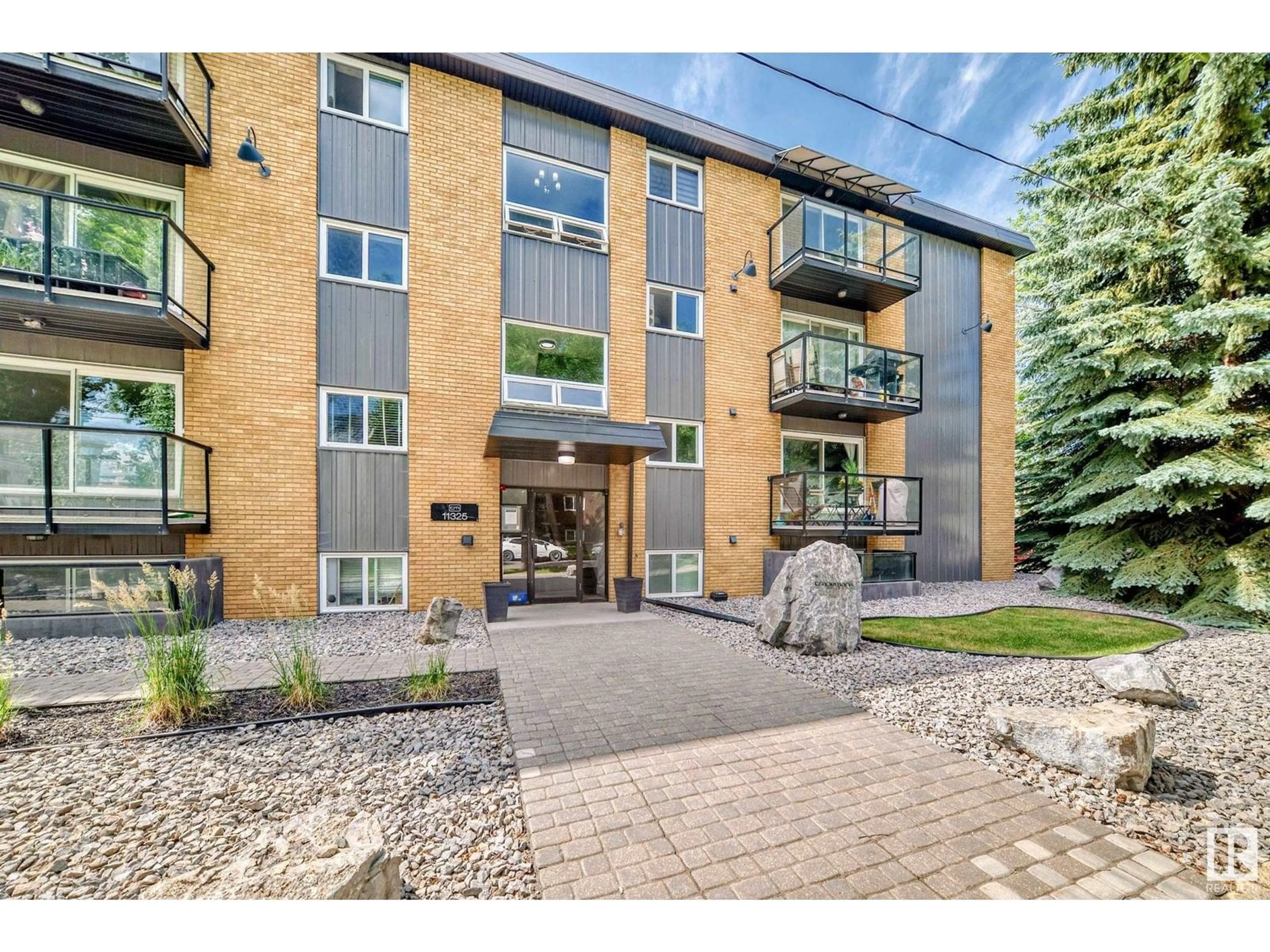 Unknown for 202 - 11325 103 AV NW, Edmonton Alberta T5K0S3