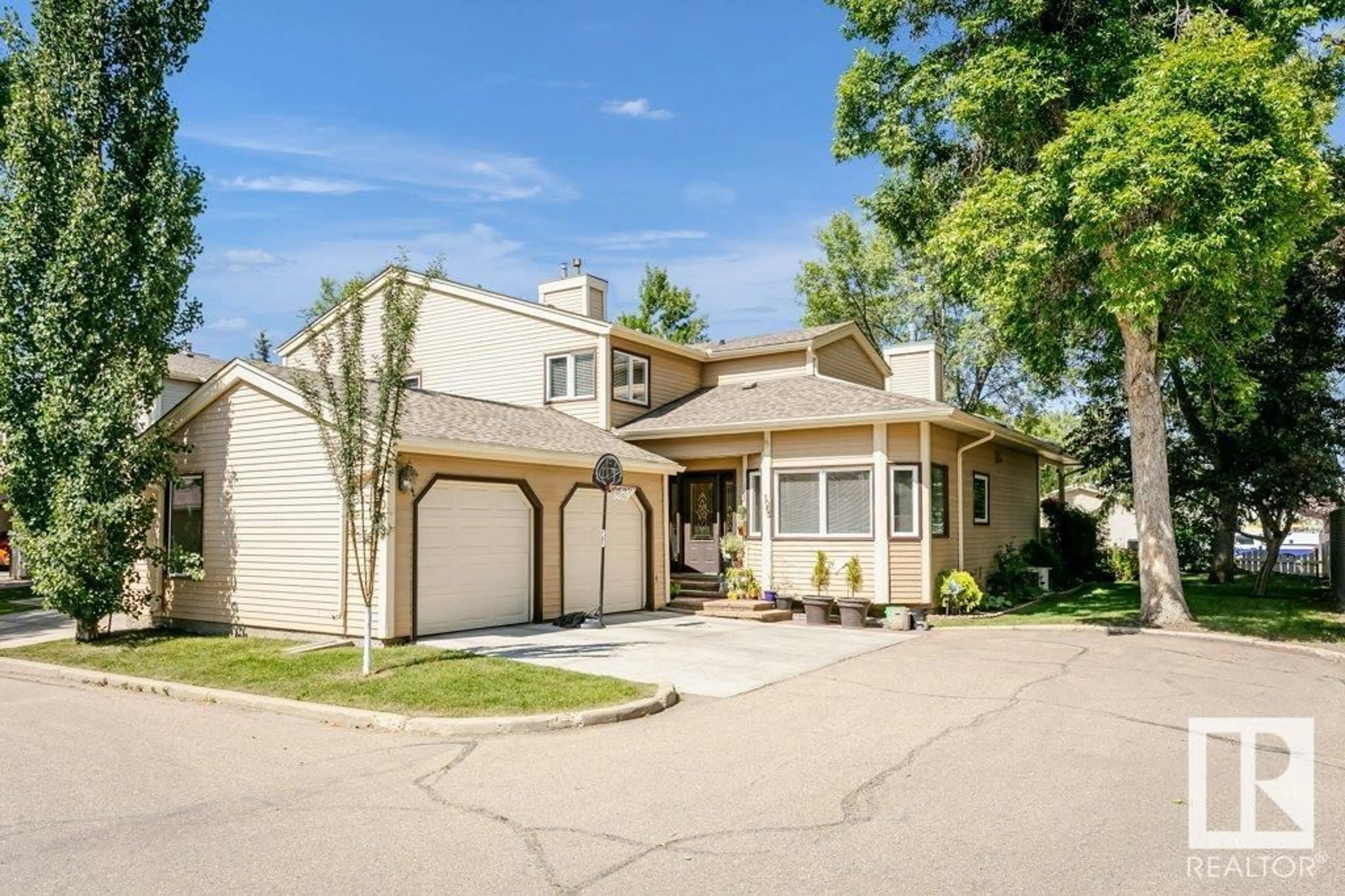 Unknown for 1063 109 ST, Edmonton Alberta T6J5G2