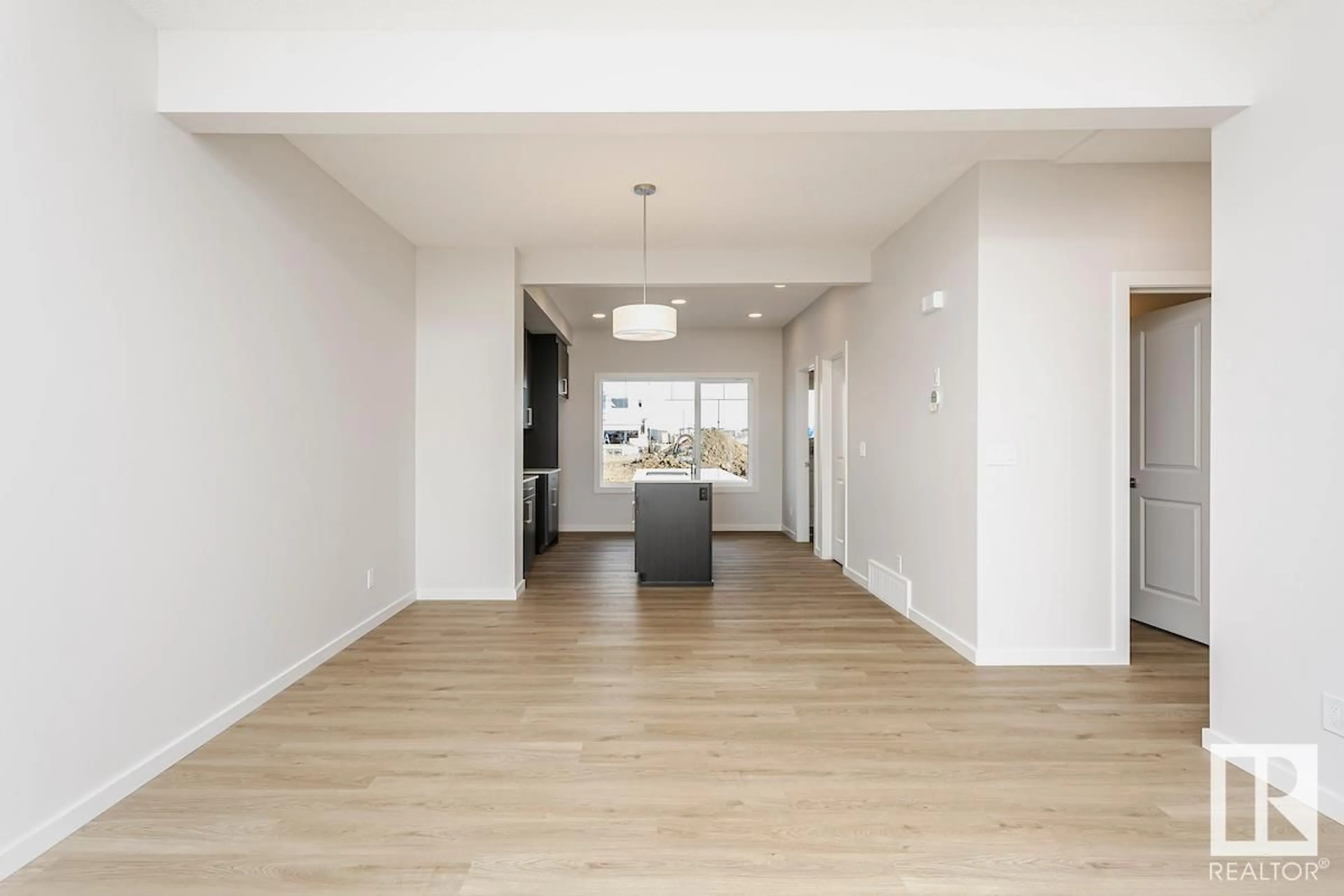 Unknown for 310 HAWTHORN WY, Leduc Alberta T9E0B1
