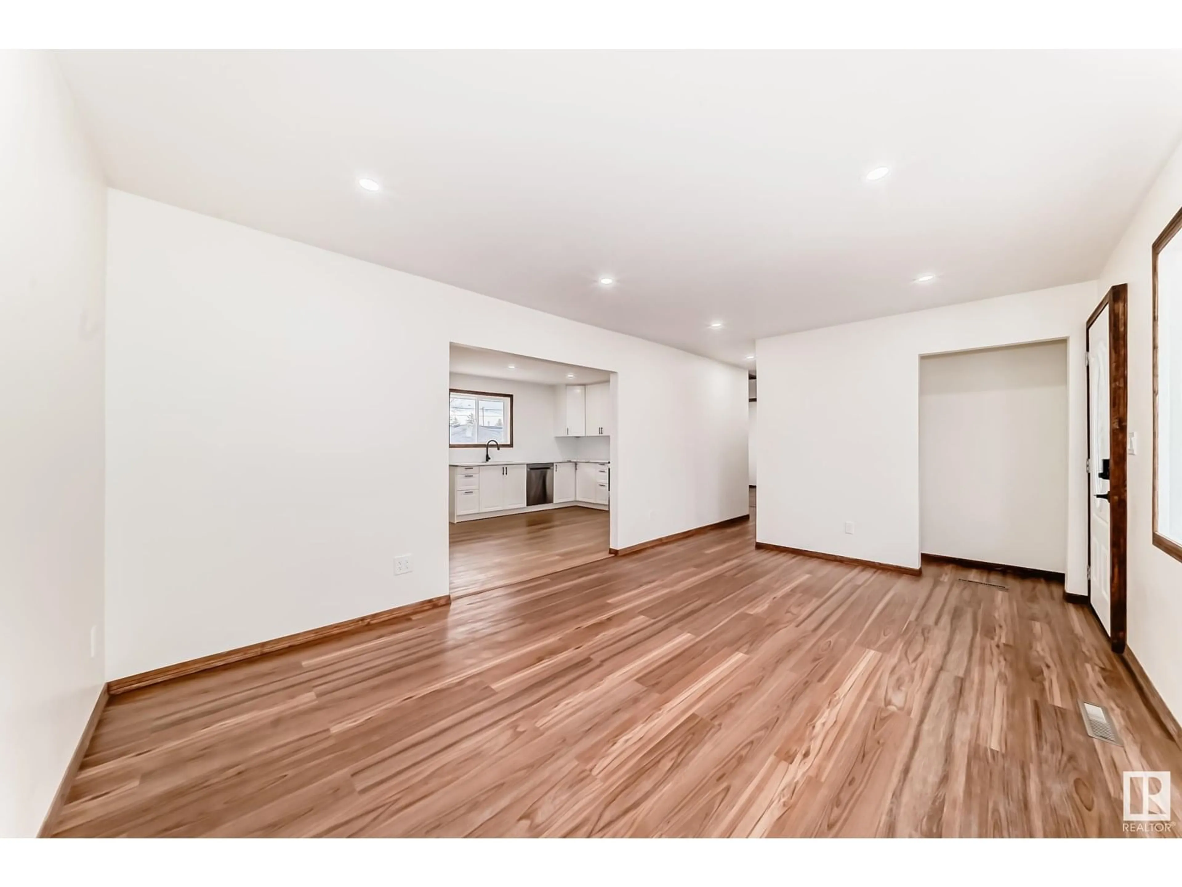 A pic of a room for NW - 10961 157 ST, Edmonton Alberta T5P2W2
