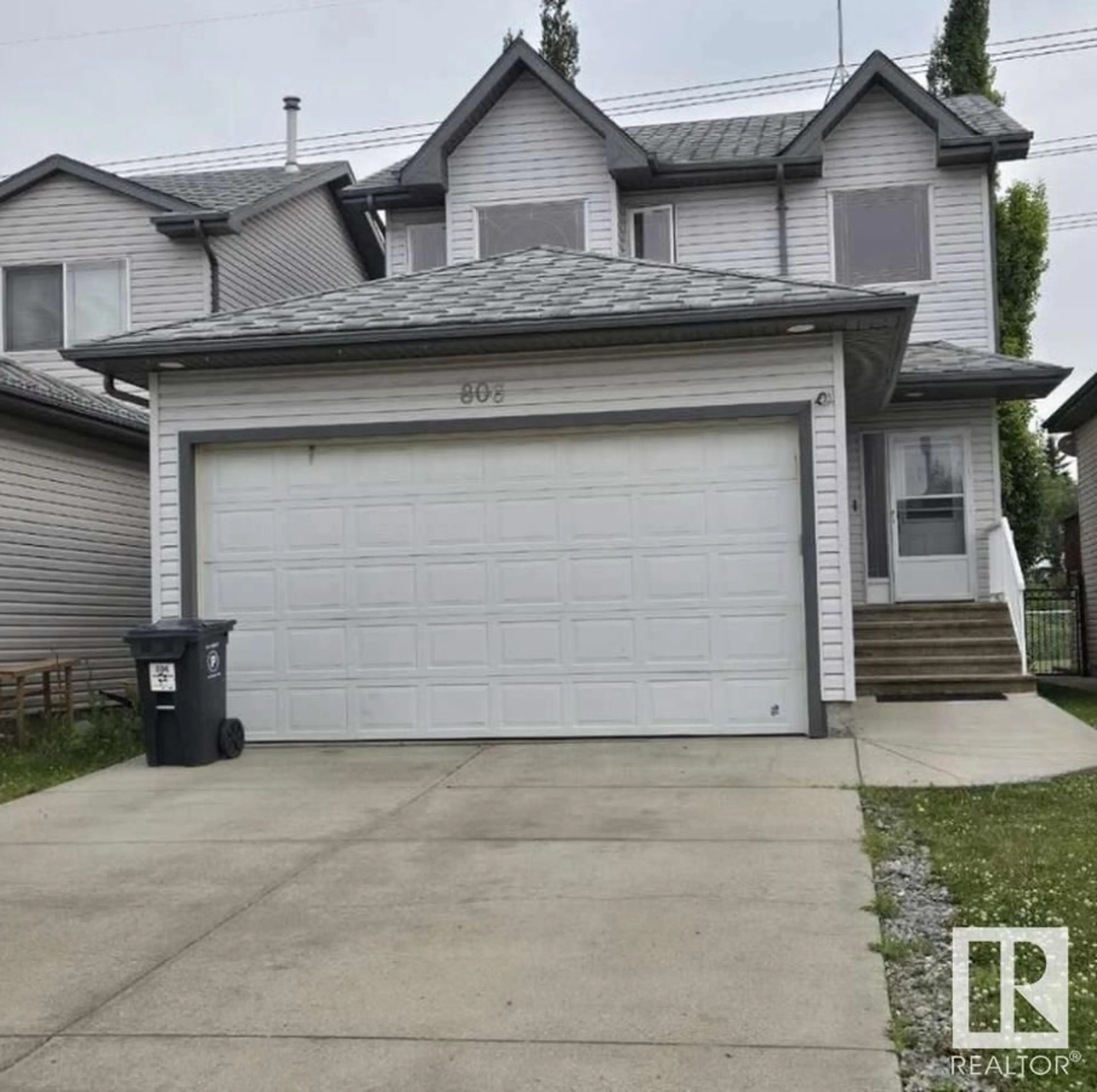 Home with vinyl exterior material, street for 806 HIGHWOOD BV, Devon Alberta T9G2G6