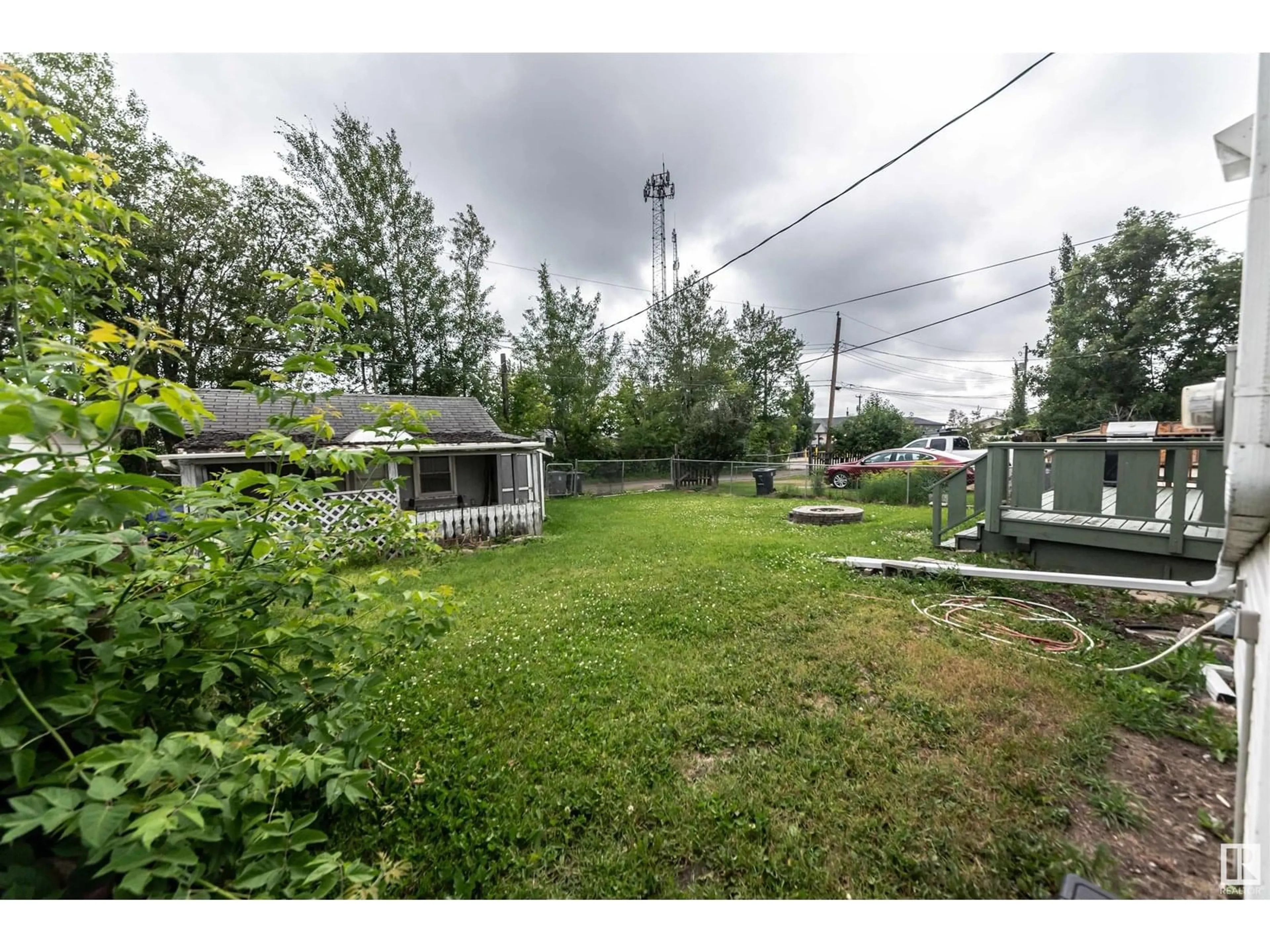 A pic from outside/outdoor area/front of a property/back of a property/a pic from drone, unknown for 4728 48 ST, Rural Lac Ste. Anne County Alberta T0E0A0