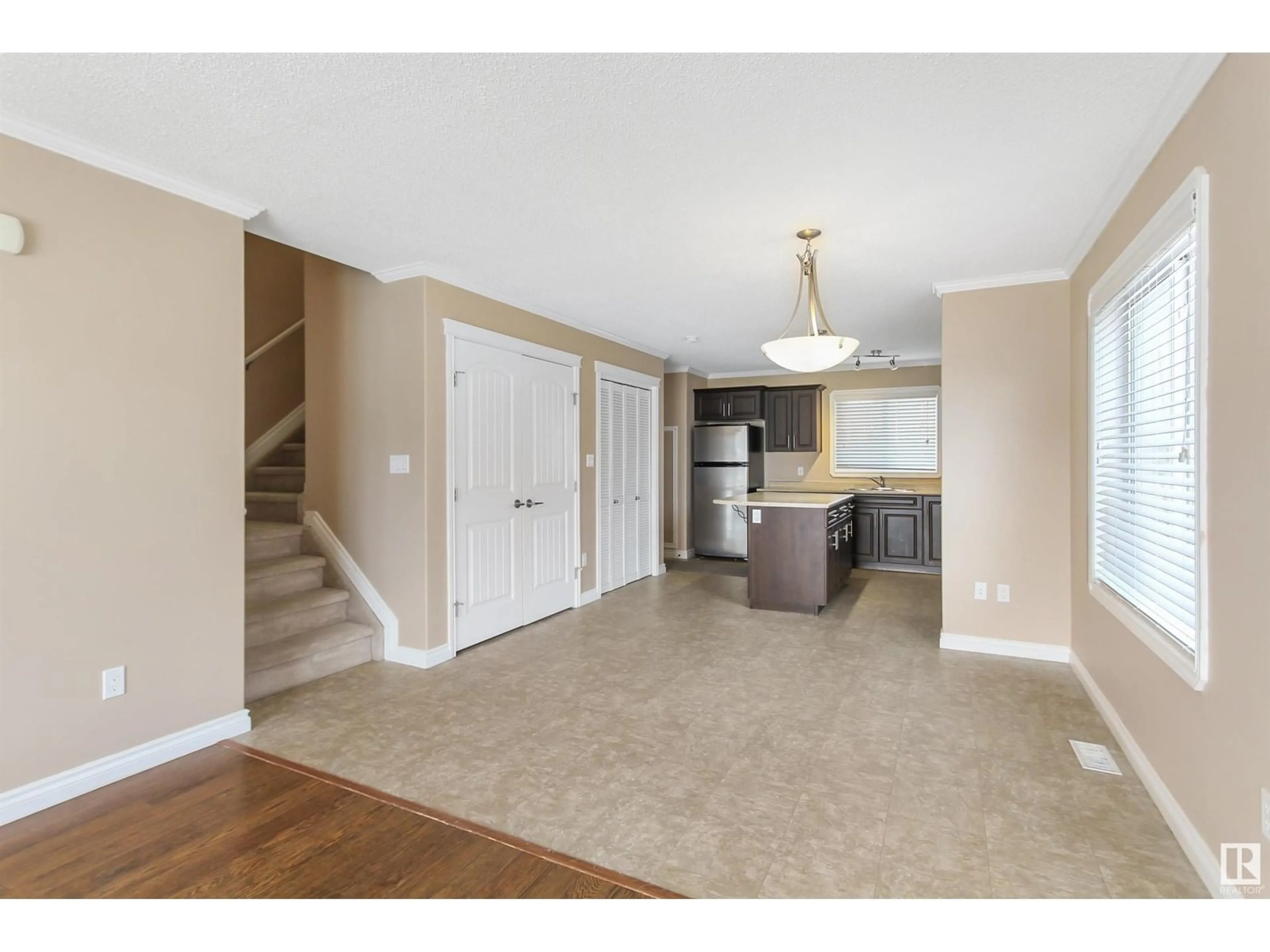 Unknown for 106 26 ST, Cold Lake Alberta T9M2B5