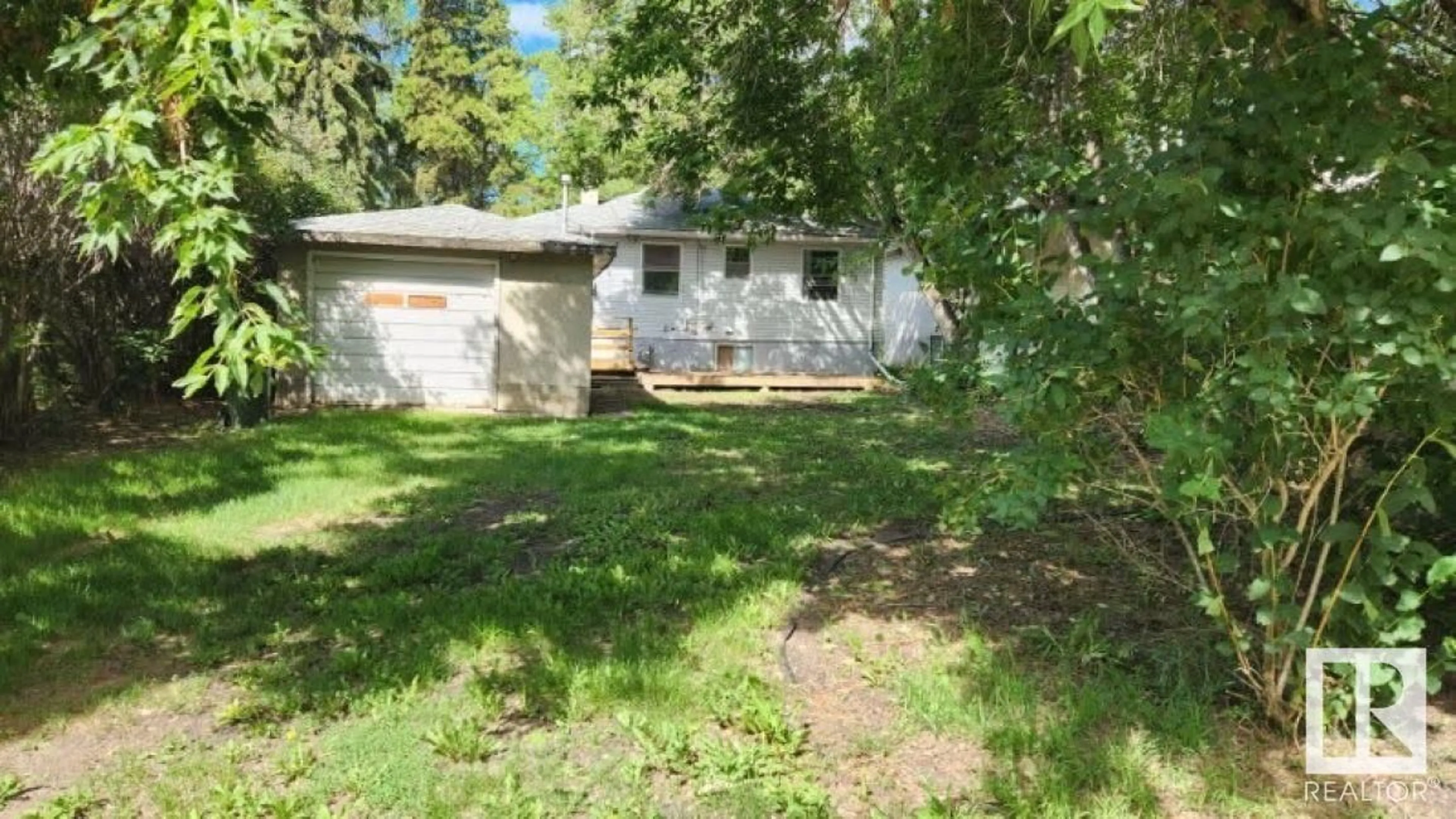 Unknown for 10915 122 ST, Edmonton Alberta T5M0A7