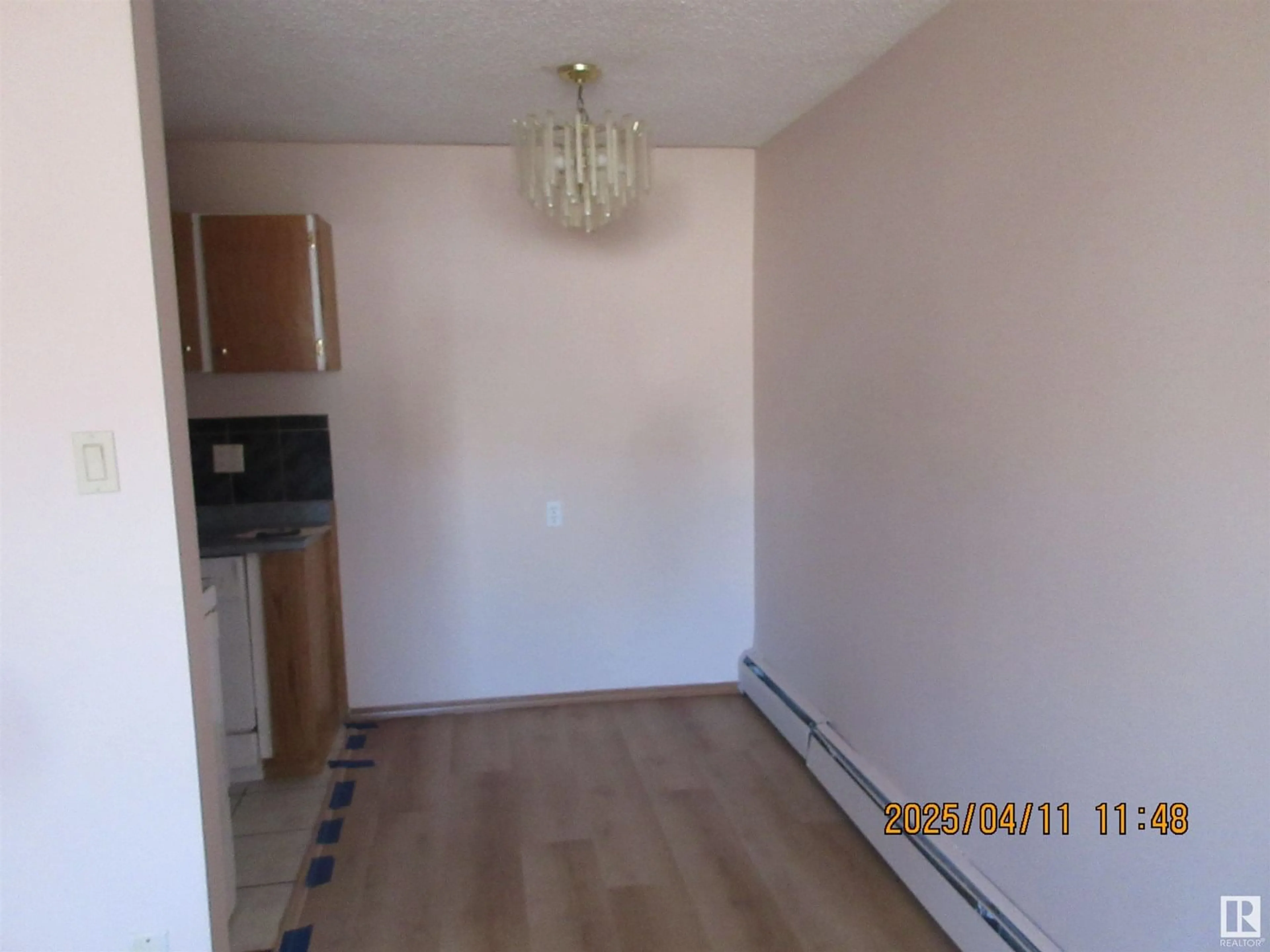 A pic of a room for #4 - 10616 123 ST, Edmonton Alberta T5N1P2