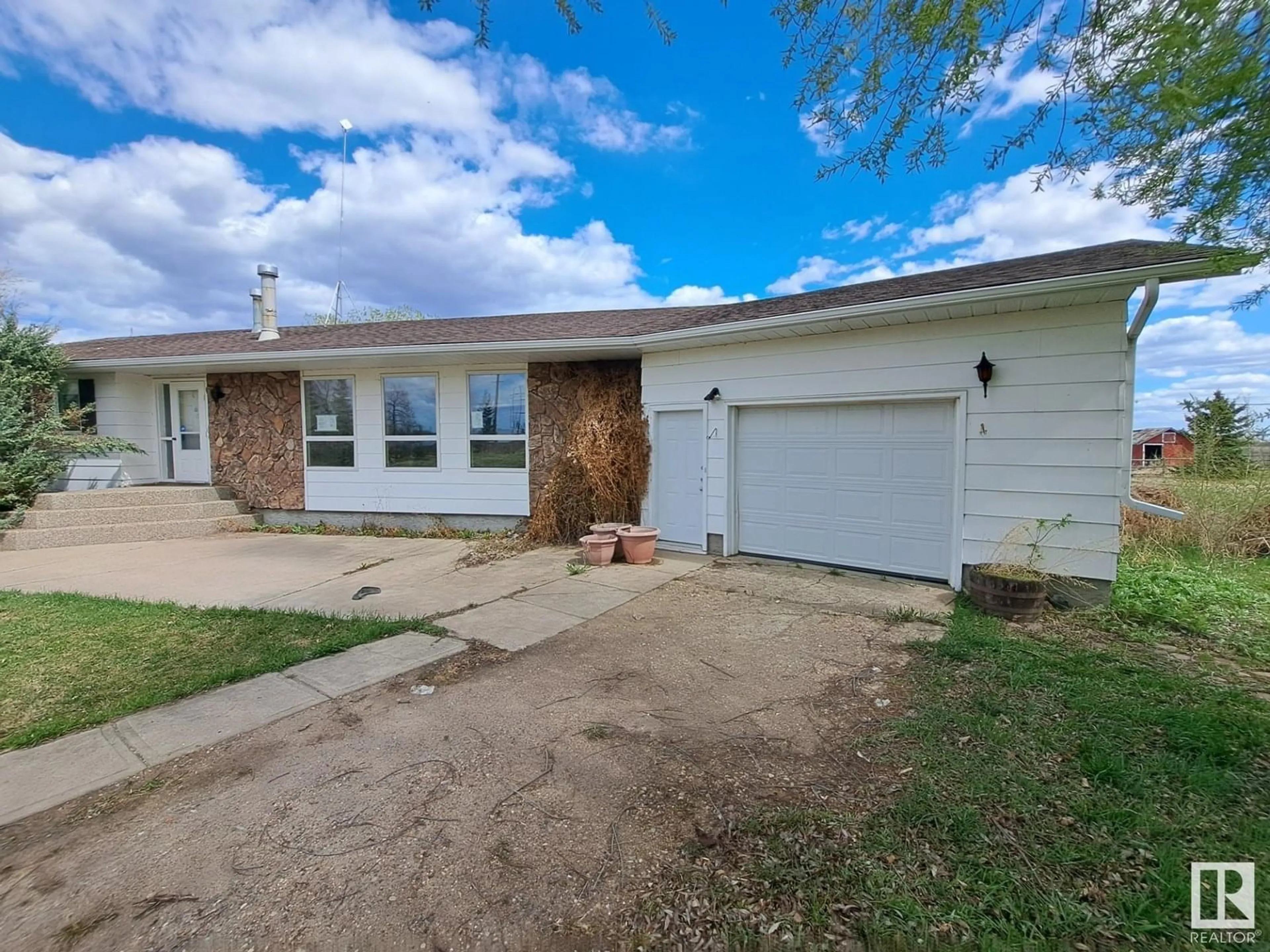 A pic from outside/outdoor area/front of a property/back of a property/a pic from drone, street for 60003 RGE RD 251, Rural Westlock County Alberta T0G0P0