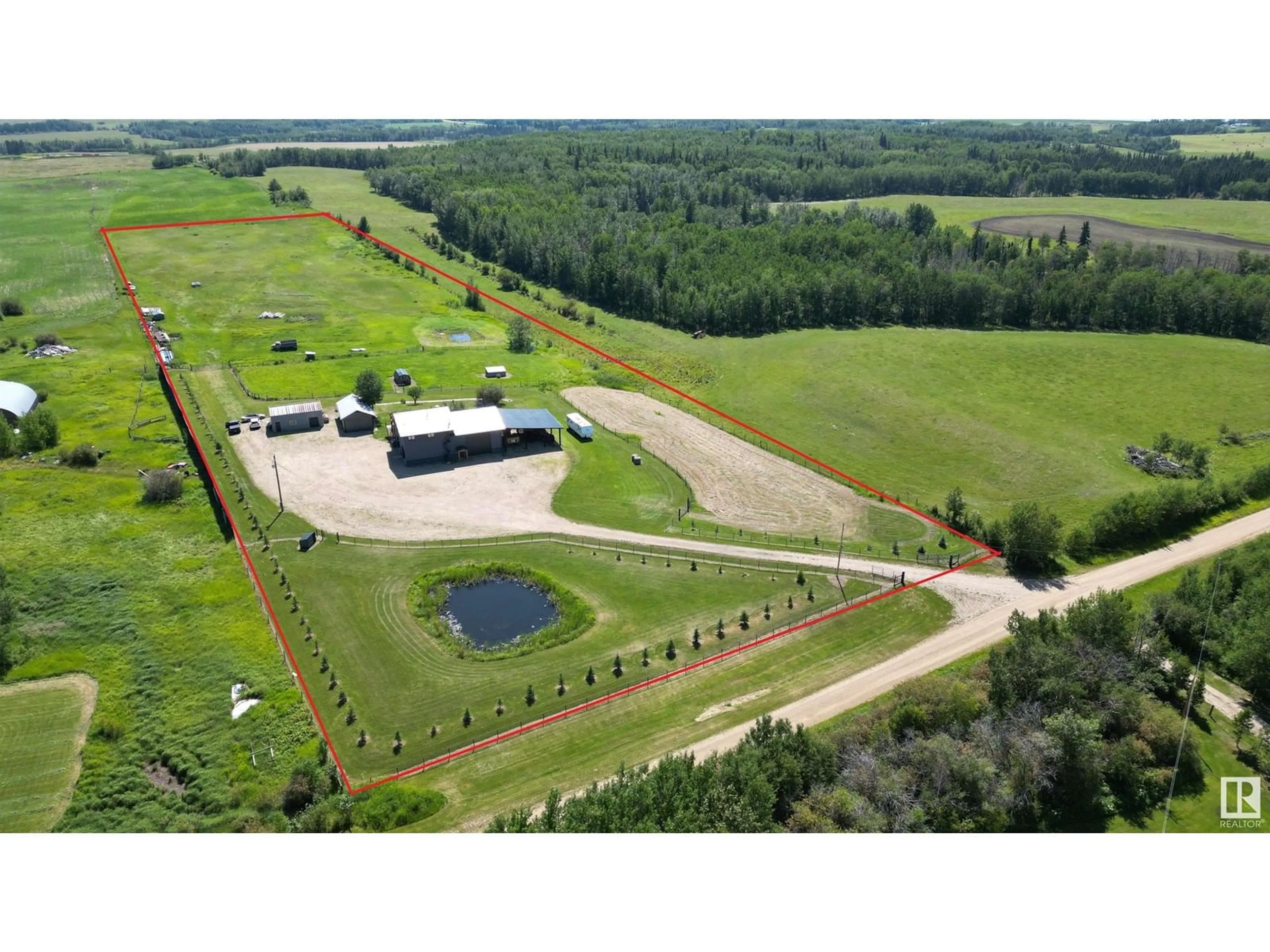 A pic from outside/outdoor area/front of a property/back of a property/a pic from drone, unknown for 6415 TWP ROAD 540, Rural Parkland County Alberta T0E0S0