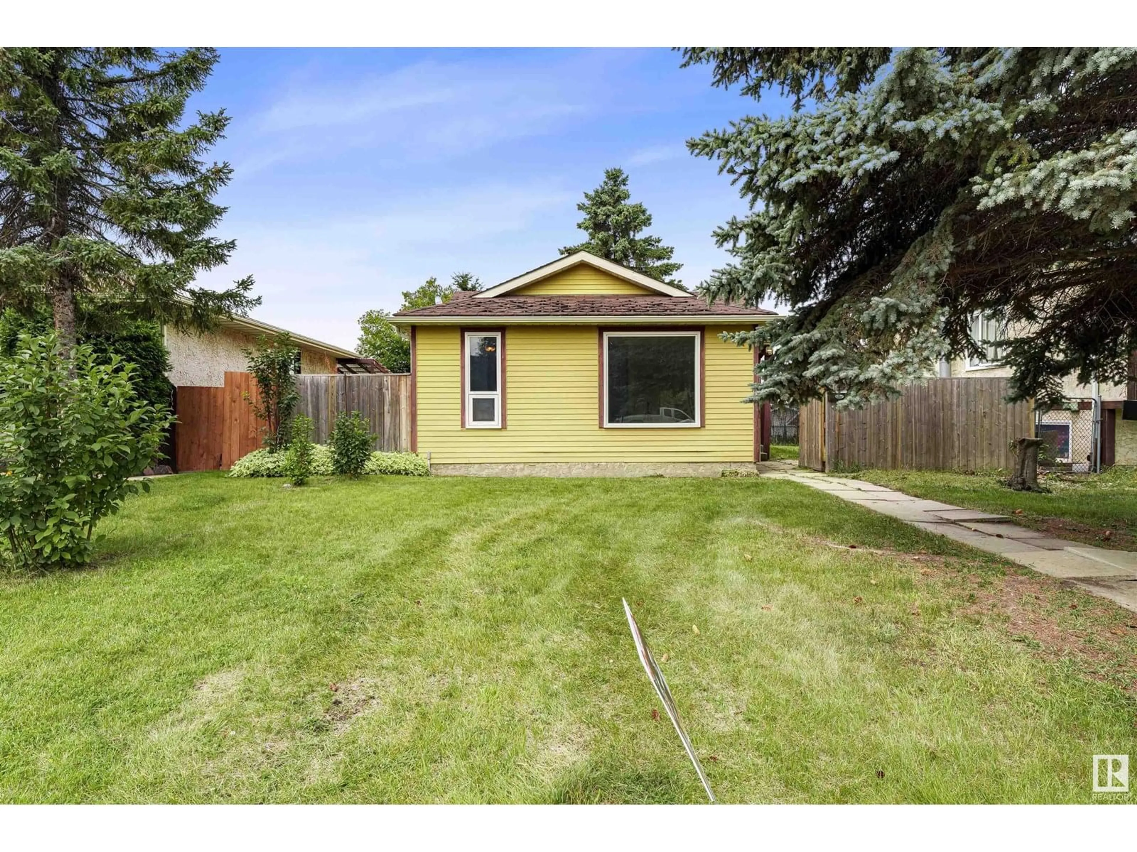 Unknown for 1758 37 ST, Edmonton Alberta T6L2R3
