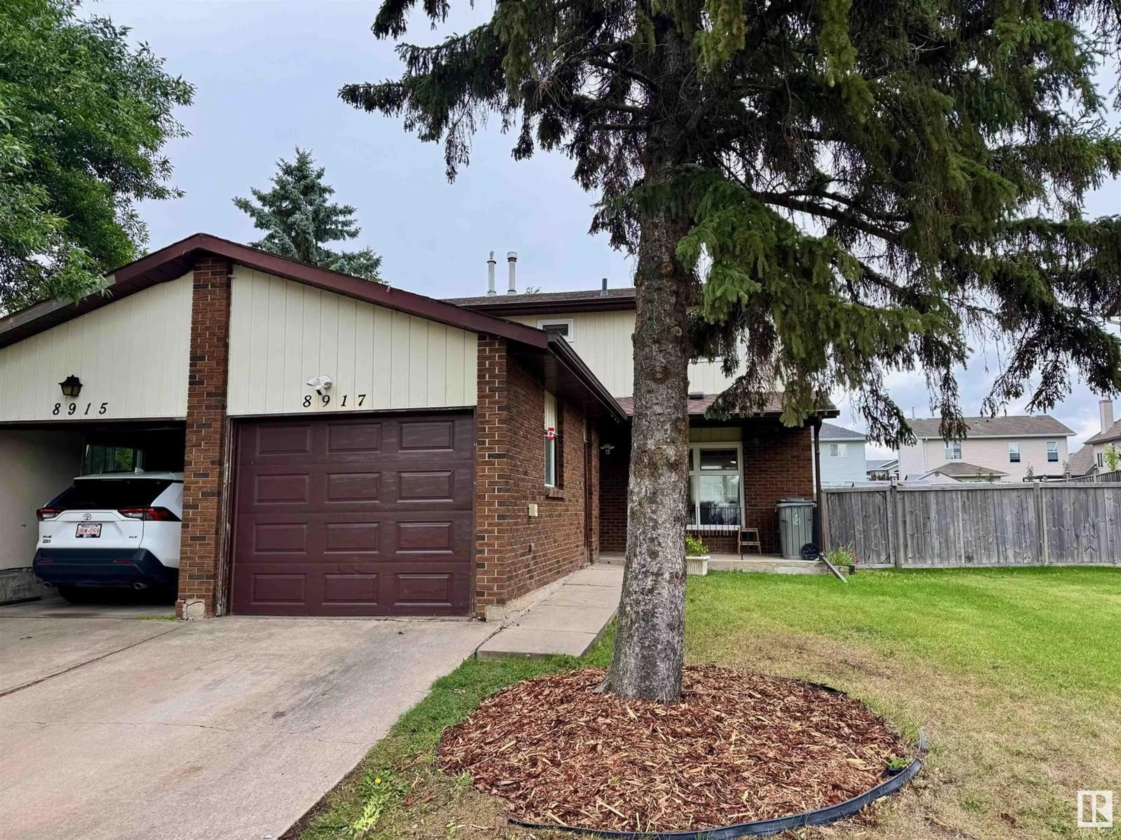 Unknown for 8917 99 AV, Morinville Alberta T8R1K5