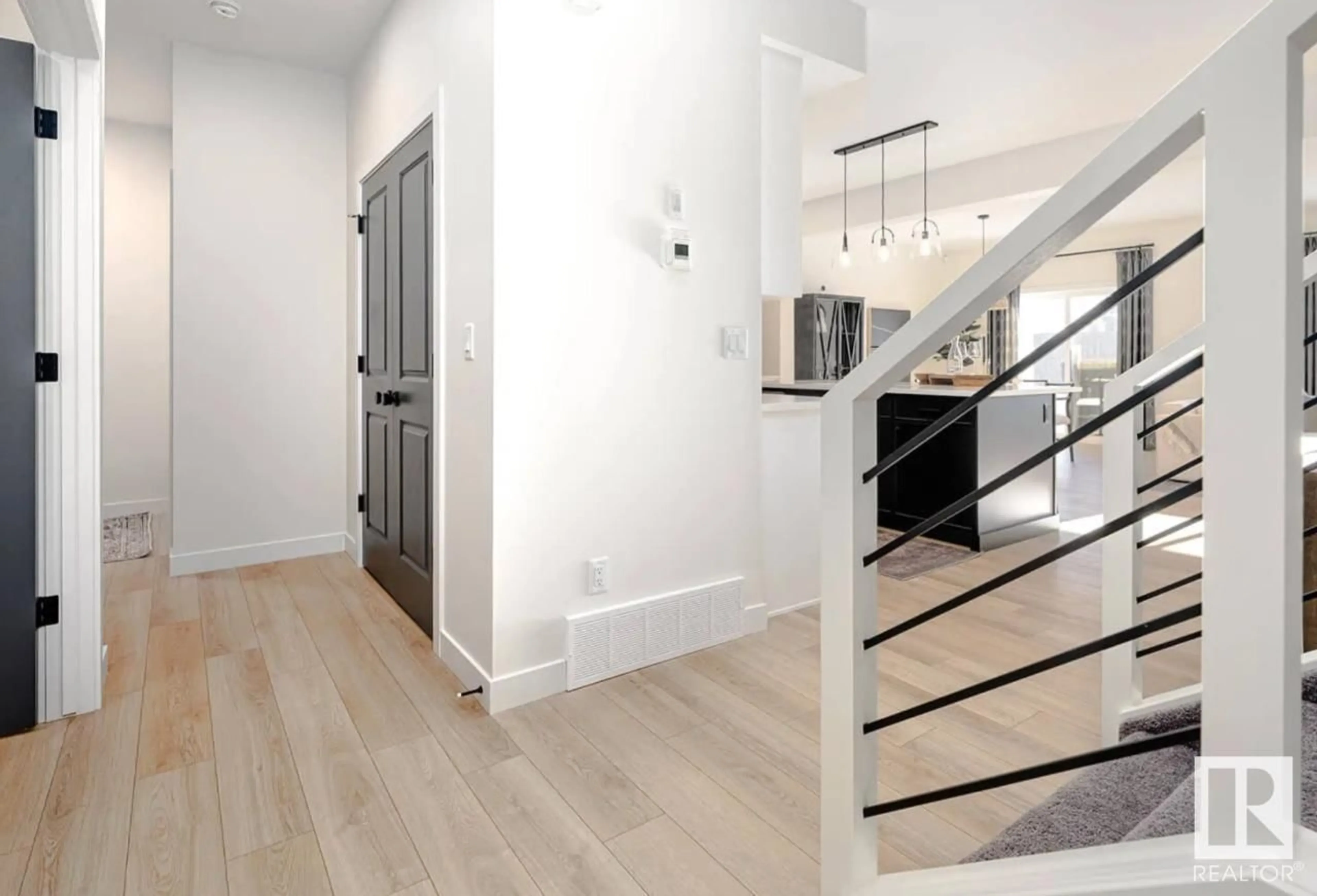 Indoor entryway for 2807 5 AV, Edmonton Alberta T6X1A7