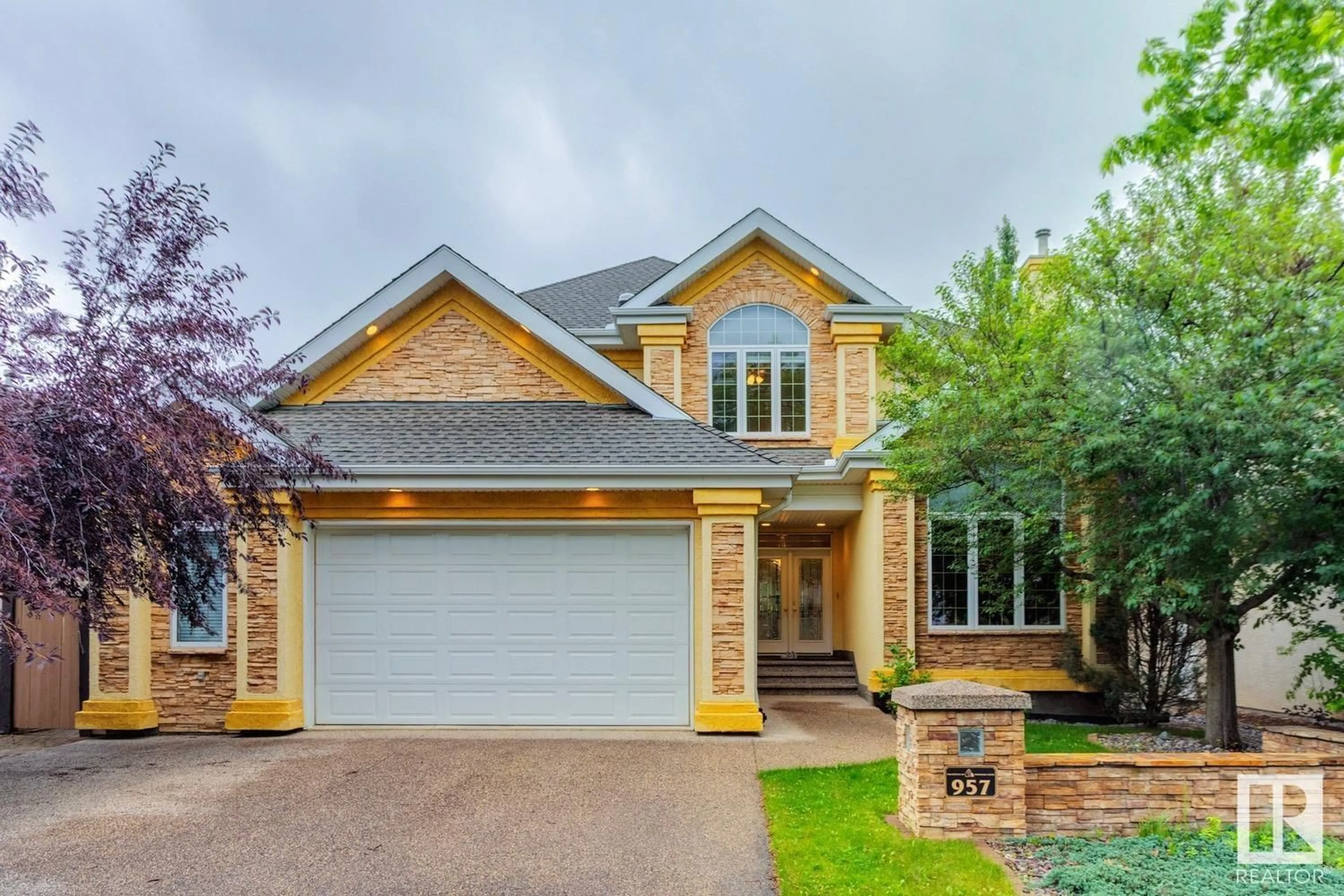 Home with brick exterior material, street for 957 HOLLINGSWORTH BN, Edmonton Alberta T6R3G8