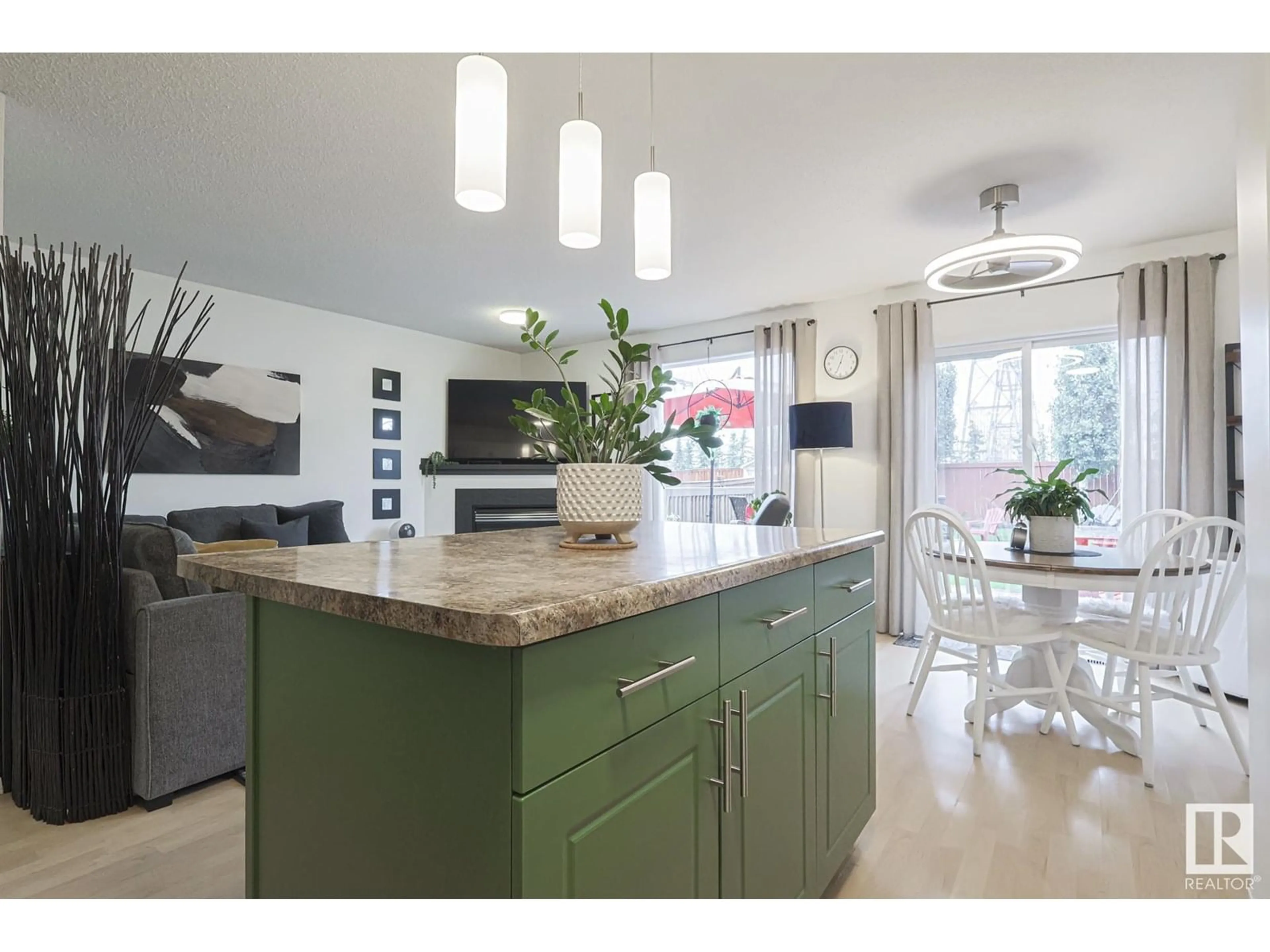 Open concept kitchen, unknown for SW - 8004 2 AV, Edmonton Alberta T6X1K2