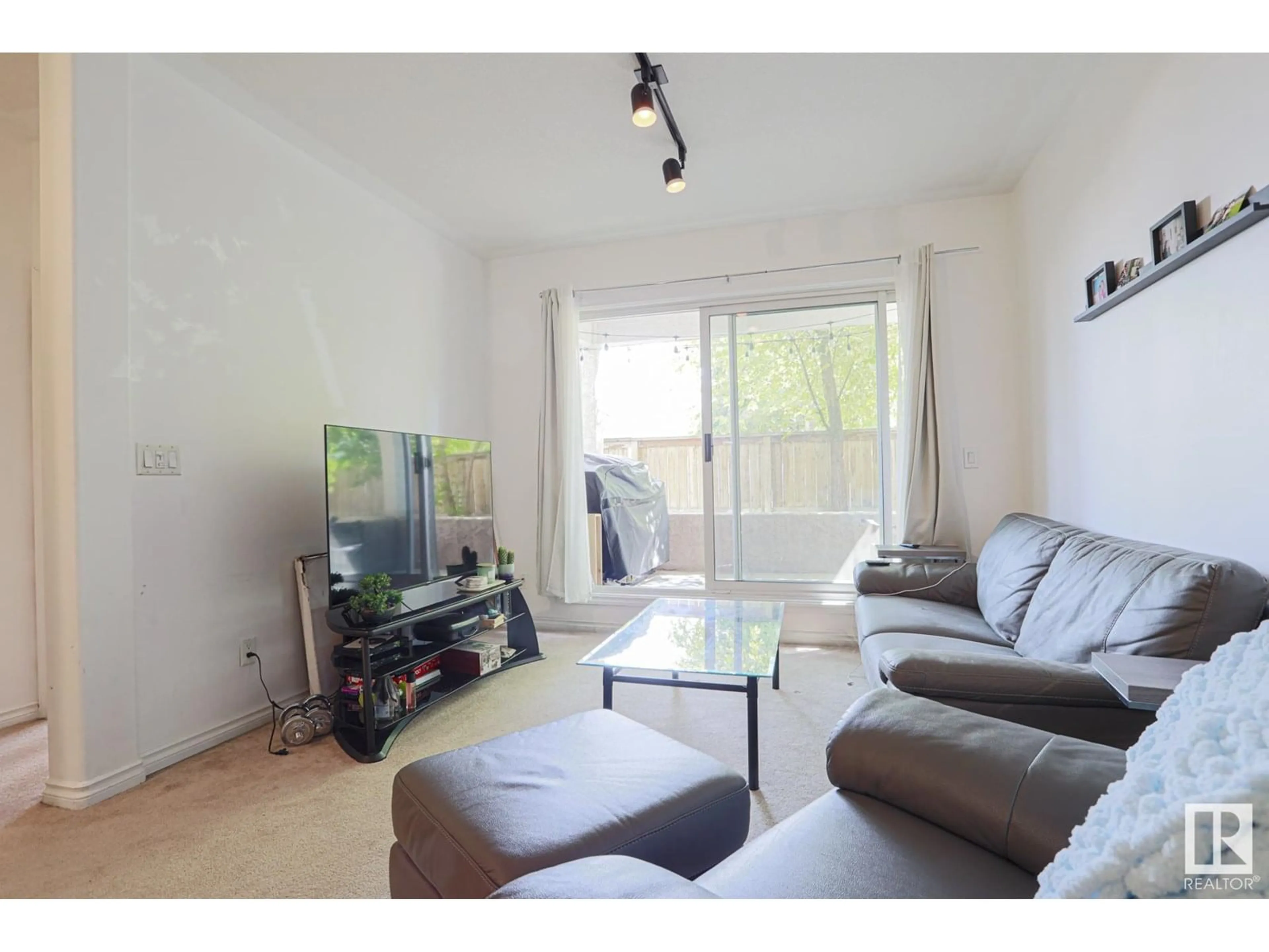 A pic of a room for #103 - 10033 116 ST, Edmonton Alberta T5K2X5