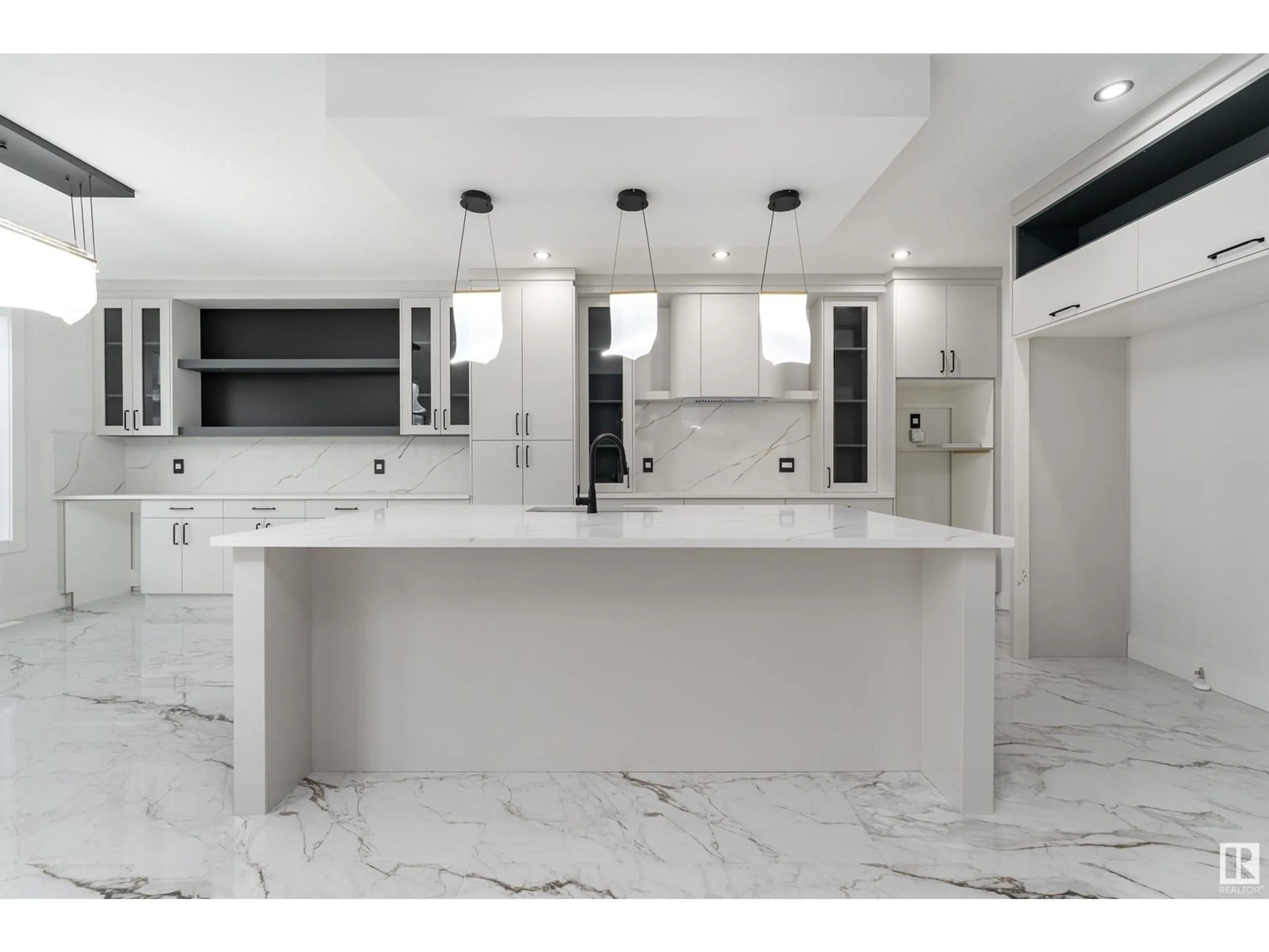 Contemporary kitchen, ceramic/tile floor for 7010 KIVIAQ CR, Edmonton Alberta T6W1A5