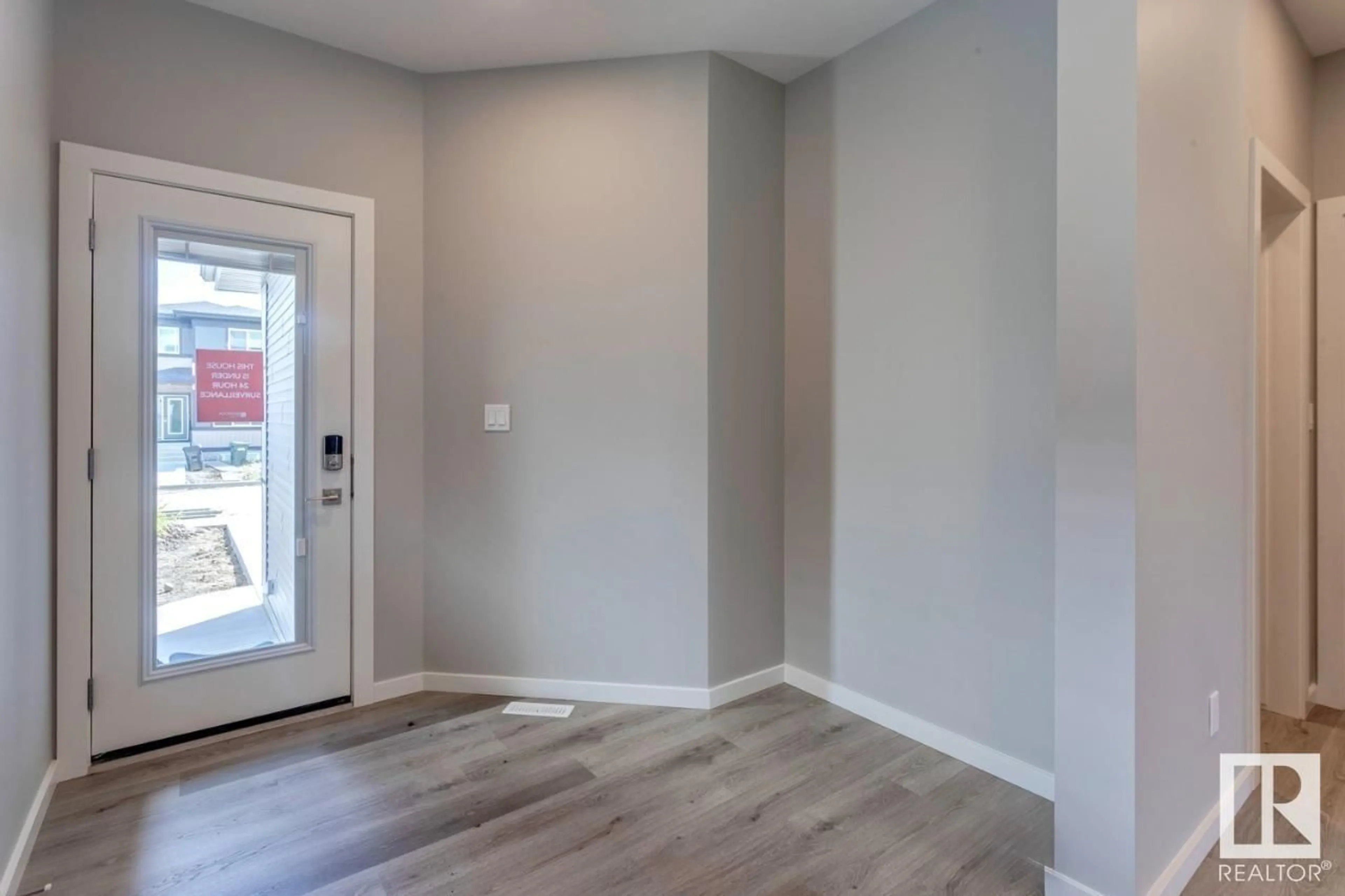 Indoor entryway for 40 GAMBEL LO, Spruce Grove Alberta T7X0C9