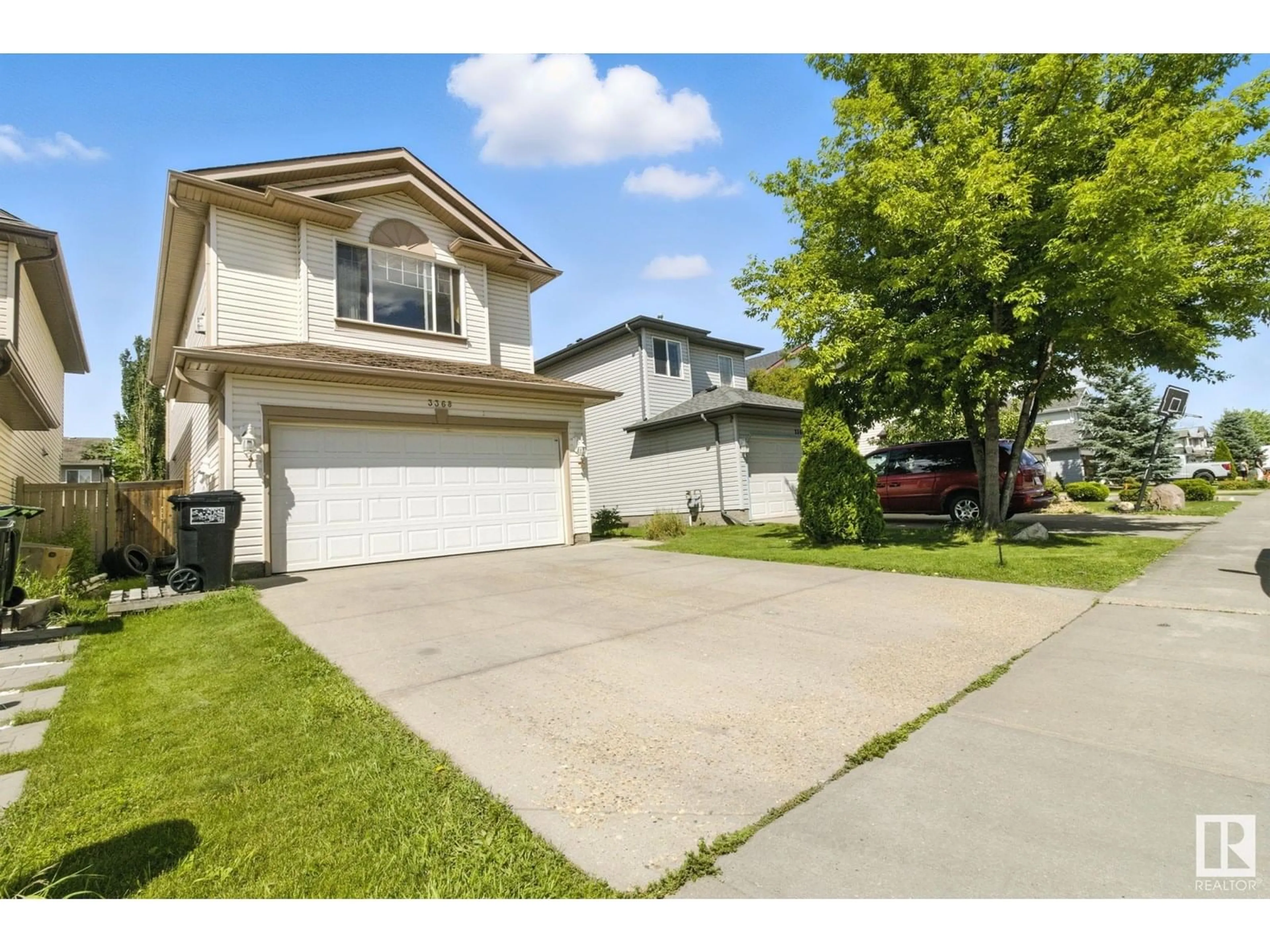 A pic from outside/outdoor area/front of a property/back of a property/a pic from drone, street for 3368 24 AV, Edmonton Alberta T6T1Y5