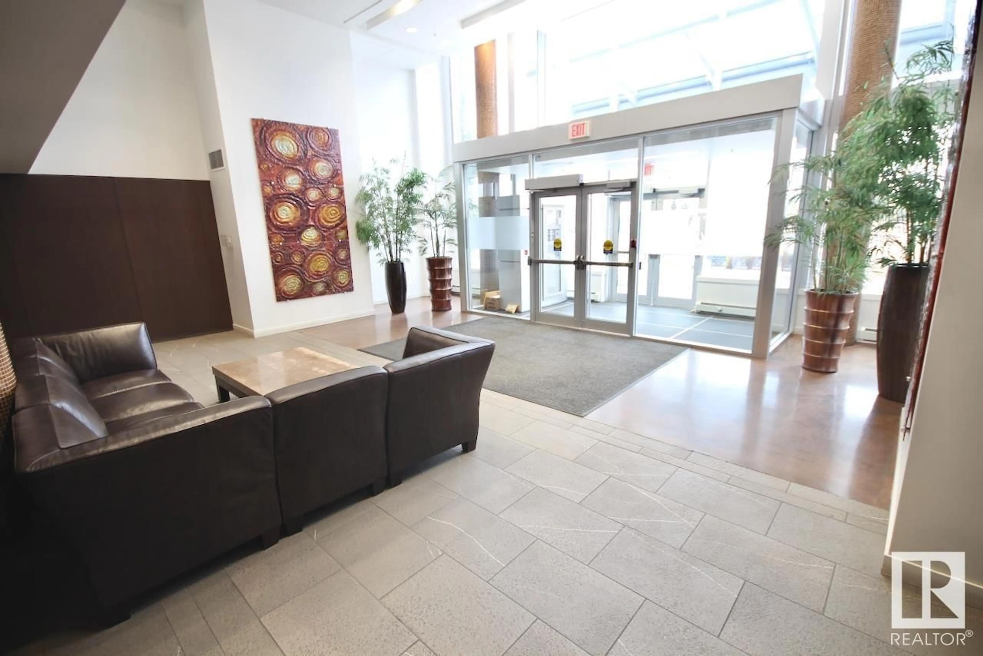Lobby for #105 - 2612 109 ST, Edmonton Alberta T6J3T1