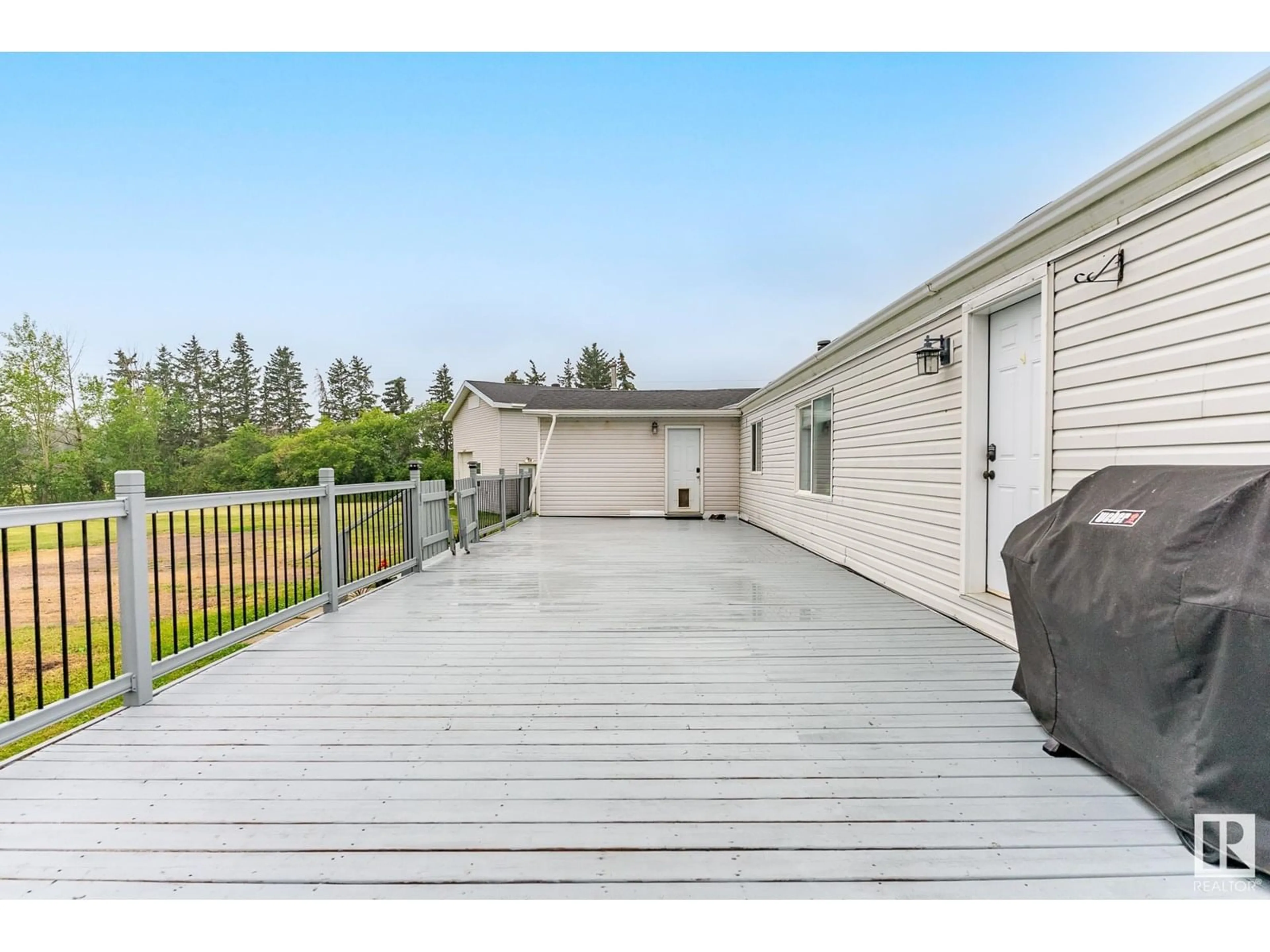 Patio, water/lake/river/ocean view for 25528 SH 651, Rural Sturgeon County Alberta T0G1L1
