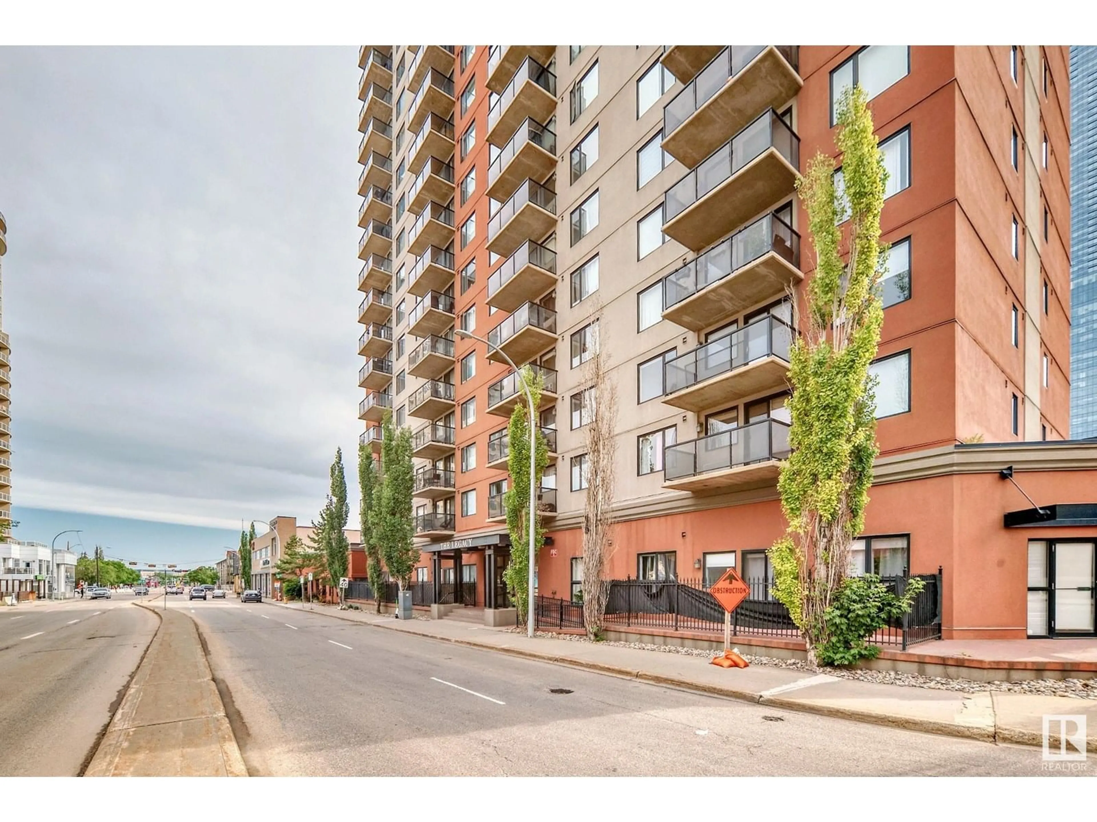A pic from outside/outdoor area/front of a property/back of a property/a pic from drone, street for #304 - 10303 105 ST NW, Edmonton Alberta T5J5G3
