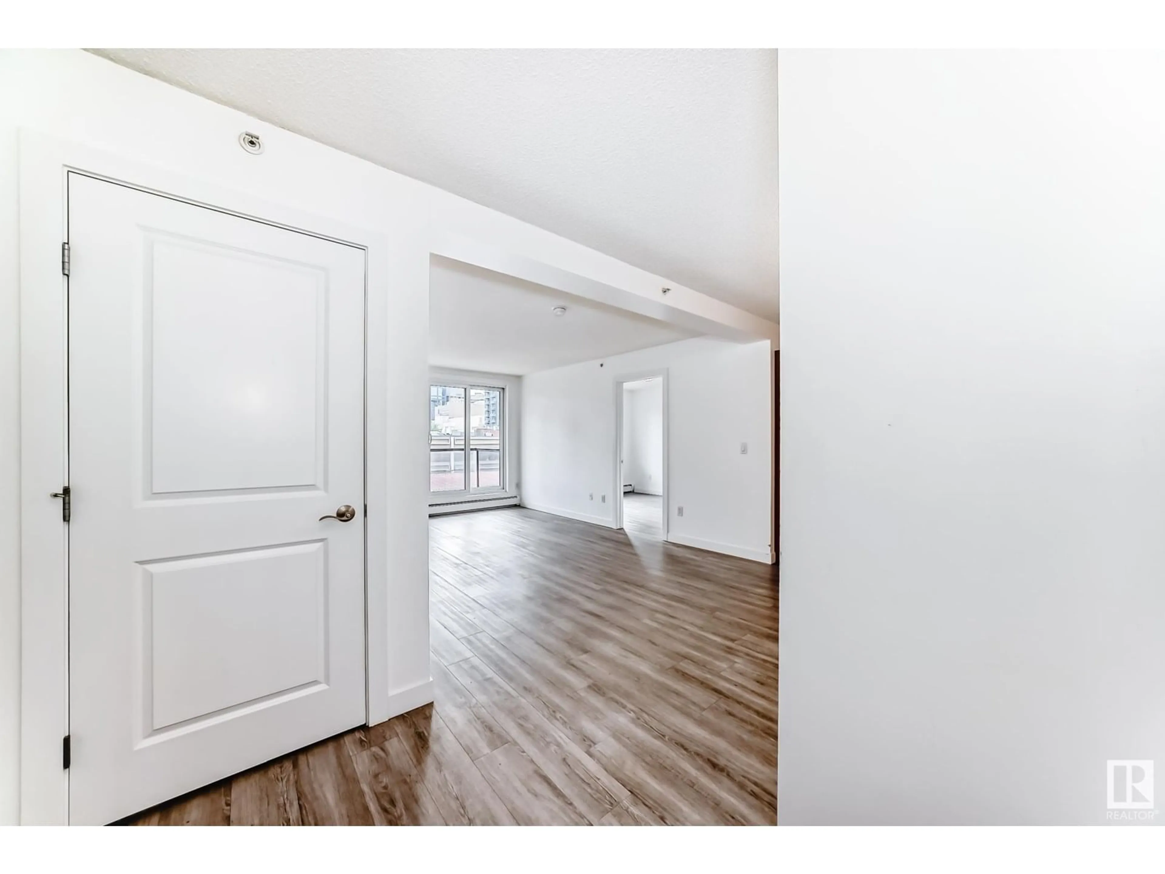 Unknown for #304 - 10303 105 ST NW, Edmonton Alberta T5J5G3