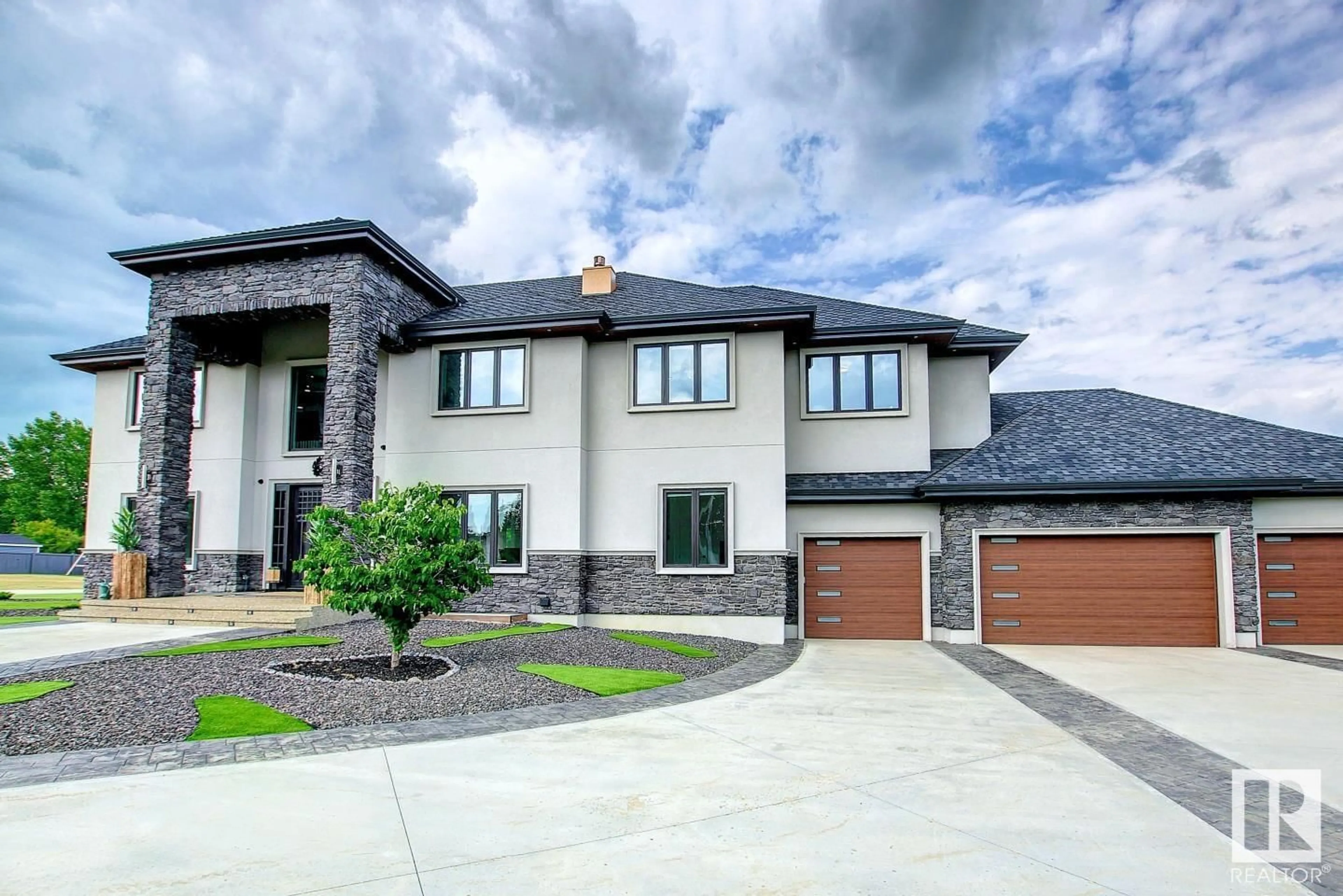 Home with brick exterior material, unknown for #4 - 54513 RGE RD 251, Rural Sturgeon County Alberta T8T0A7