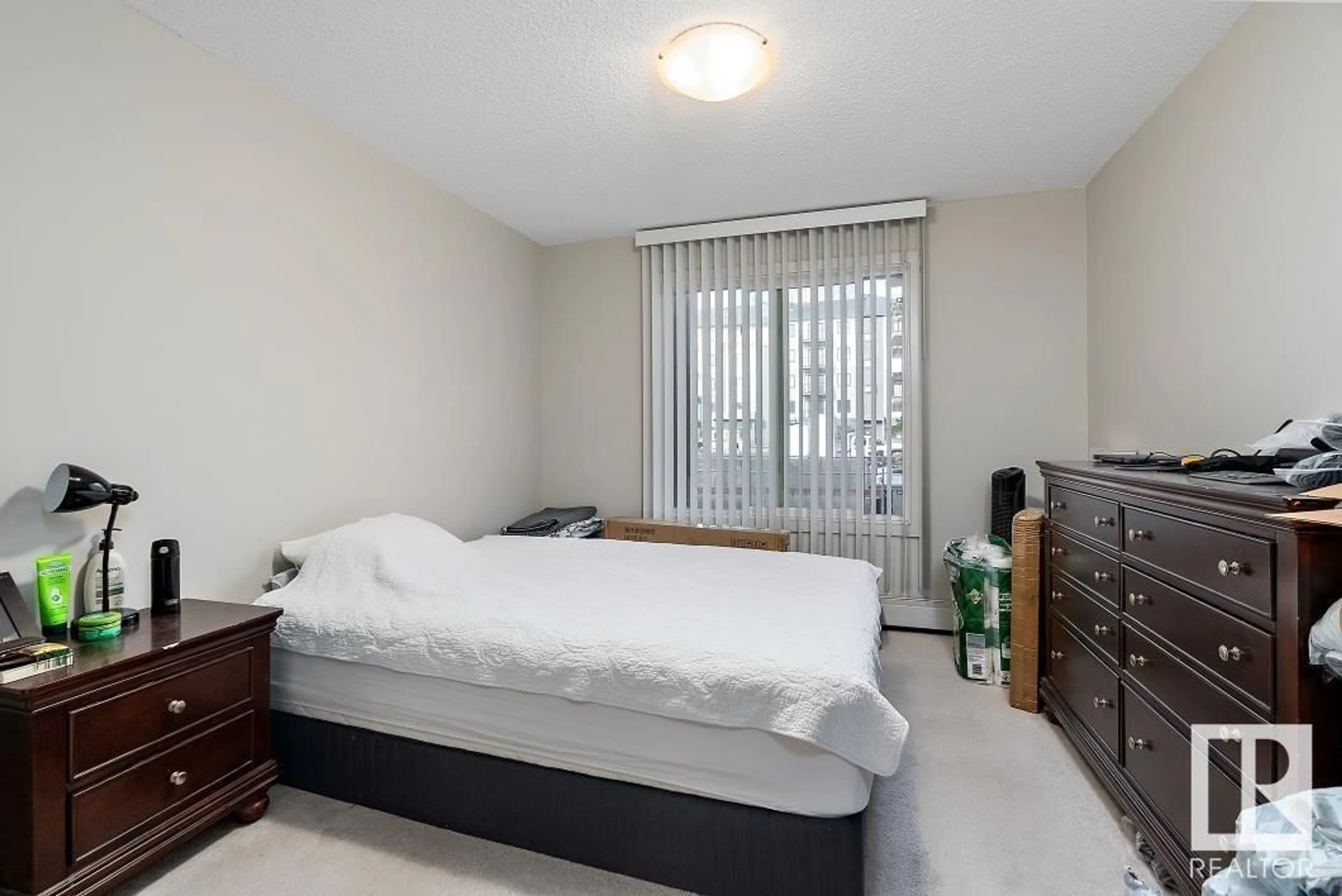 Bedroom with bed, unknown for 227 5515 7 AV SW, Edmonton Alberta T6X2A8