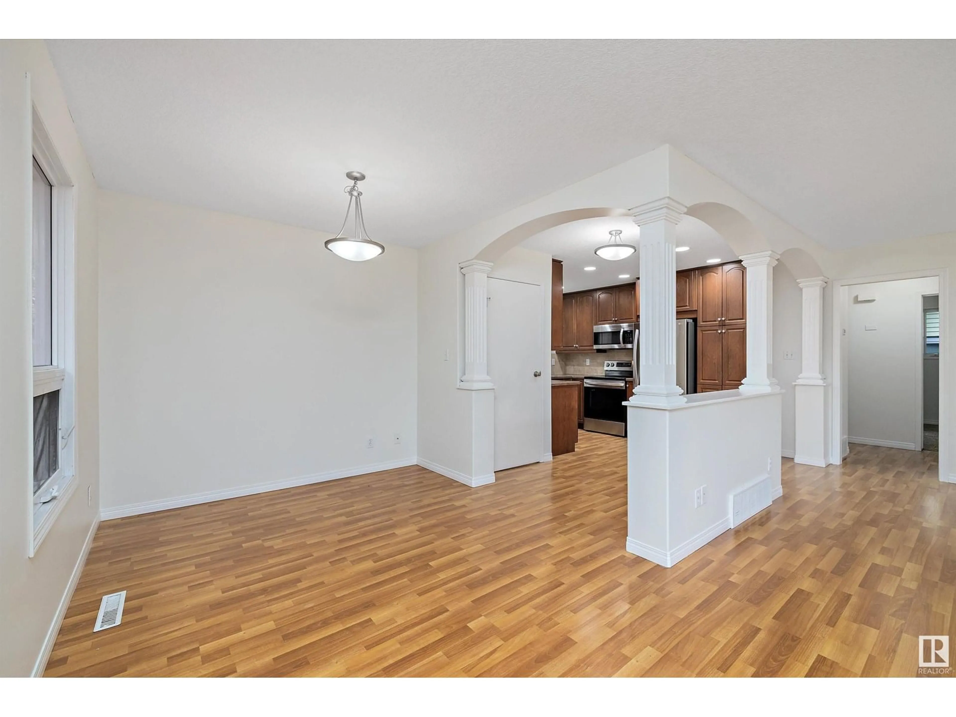 A pic of a room for 3824 110 ST, Edmonton Alberta T6J1E4