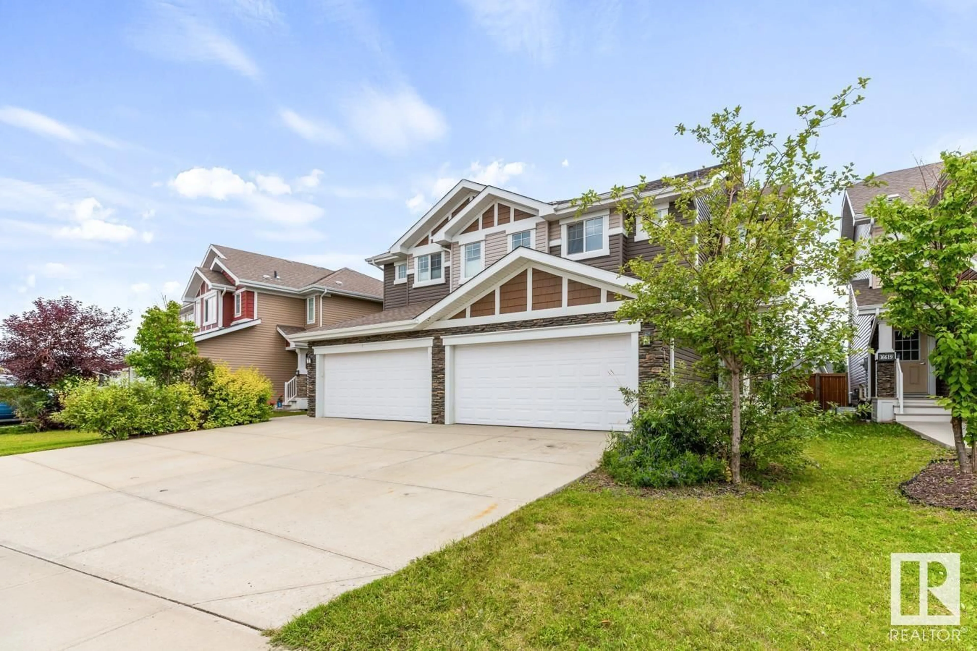 Unknown for 16617 14 AV SW, Edmonton Alberta T6W3C3