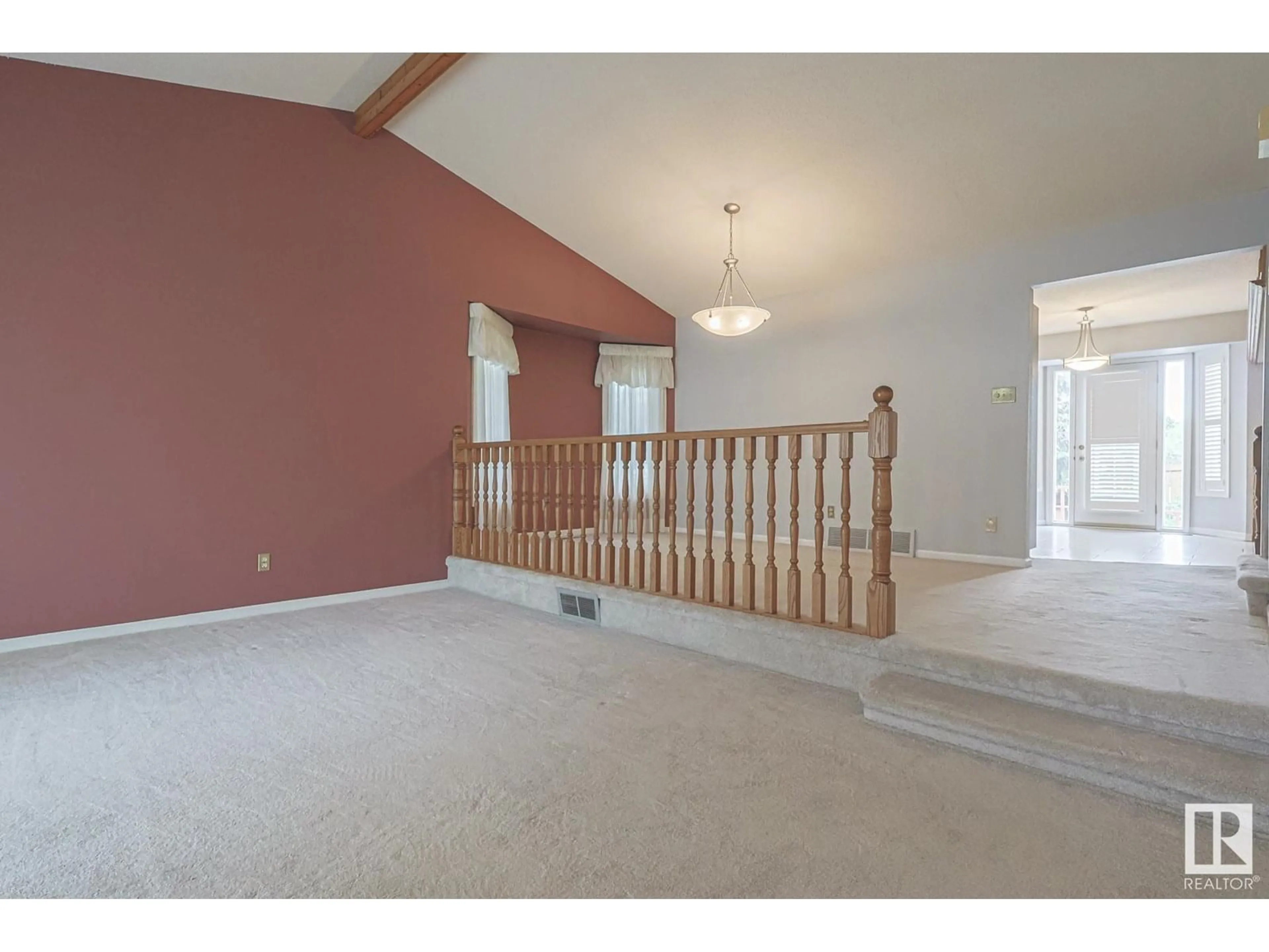 Unknown for 37 LARCH WY, St. Albert Alberta T8N4M8