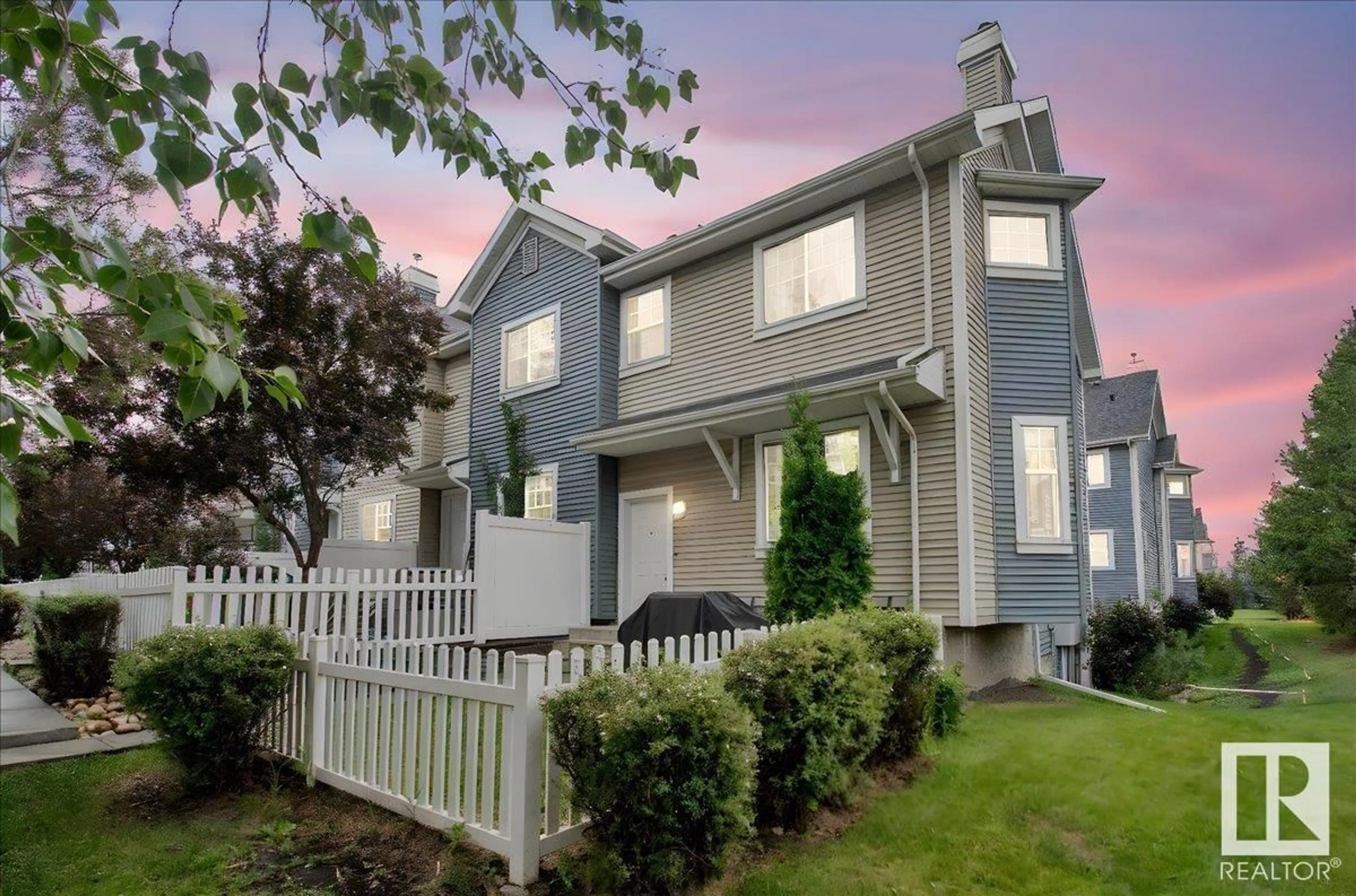Home with vinyl exterior material, street for #34 - 8304 11 AV, Edmonton Alberta T6X1J8