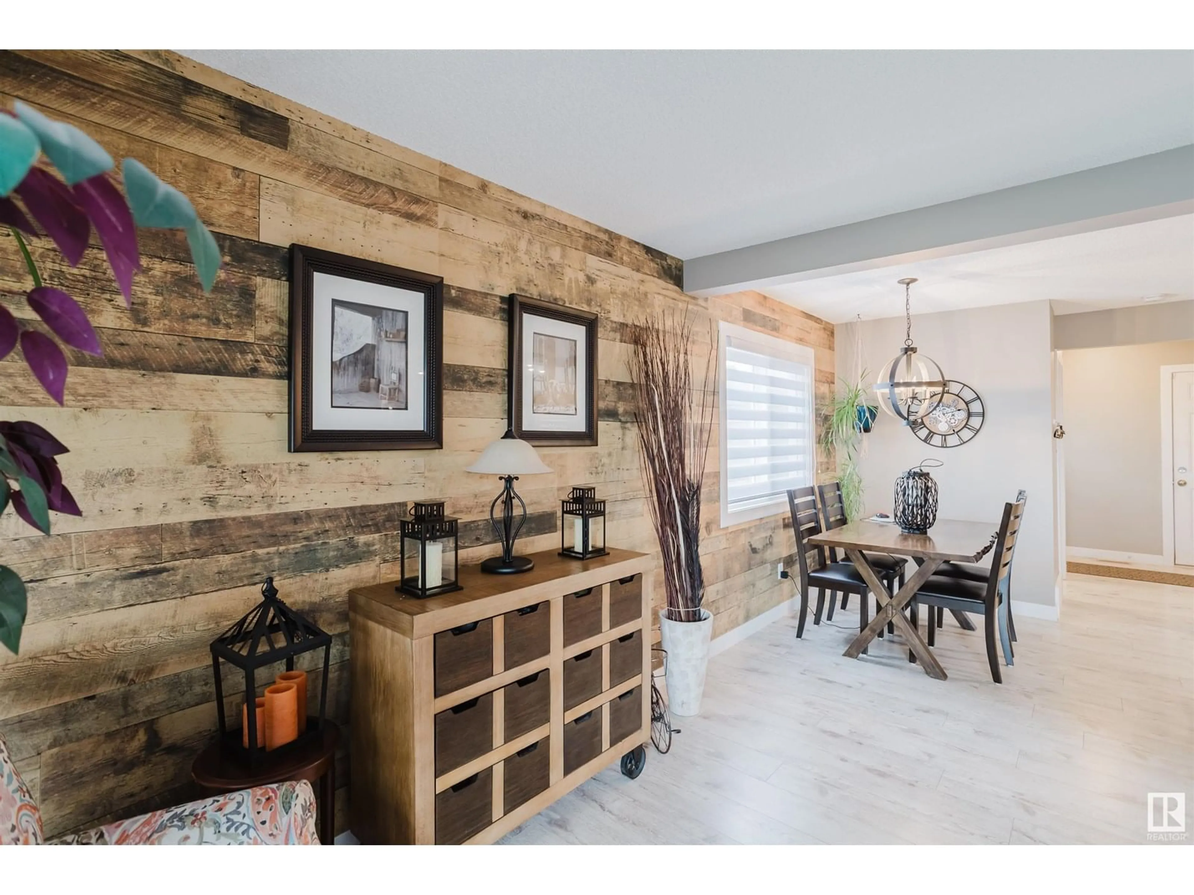 Indoor entryway for 4724 67 ST, Beaumont Alberta T4X1Y5