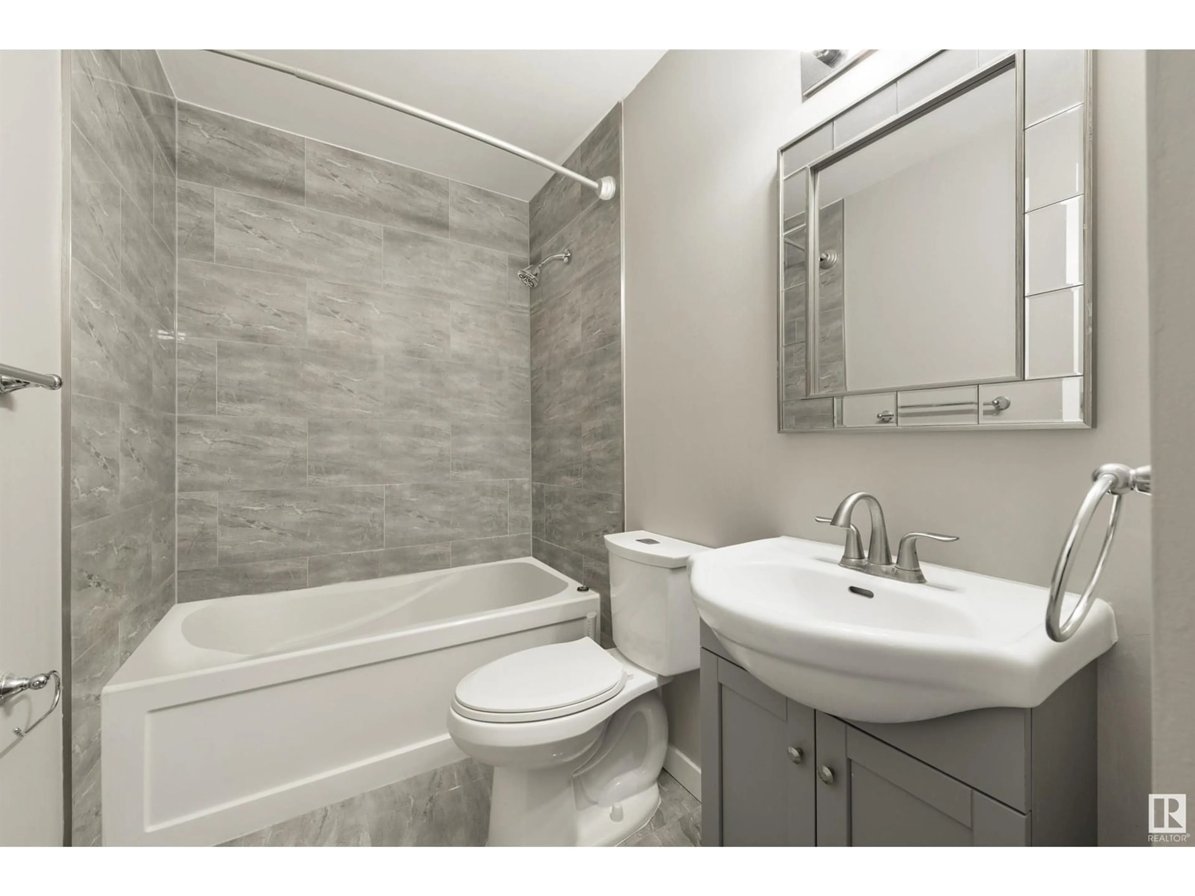 Standard bathroom, ceramic/tile floor for #109 - 14707 53 AV, Edmonton Alberta T6H5C9