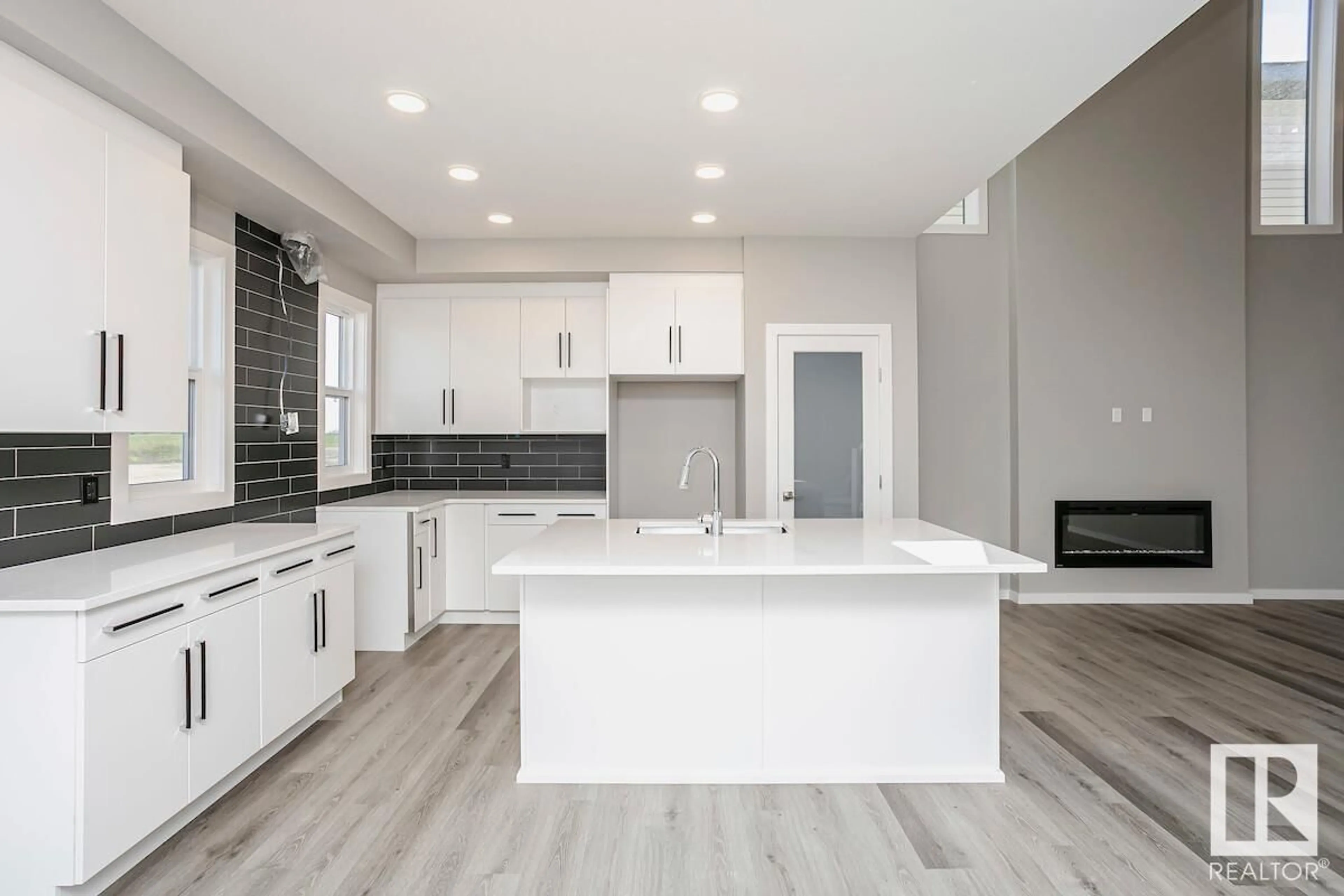 Open concept kitchen, unknown for 42 GAMBEL LO, Spruce Grove Alberta T7X0C9