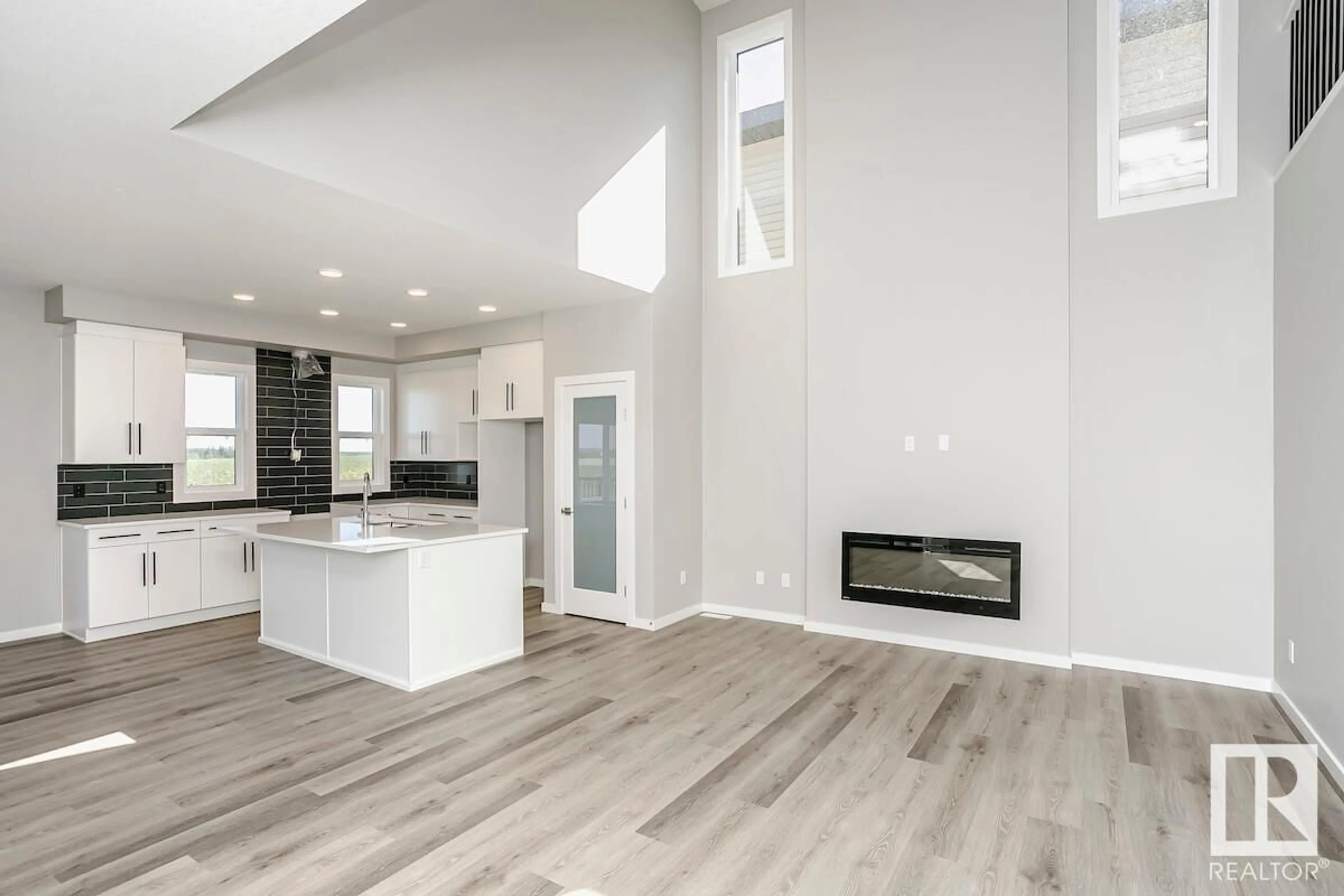 Open concept kitchen, unknown for 42 GAMBEL LO, Spruce Grove Alberta T7X0C9