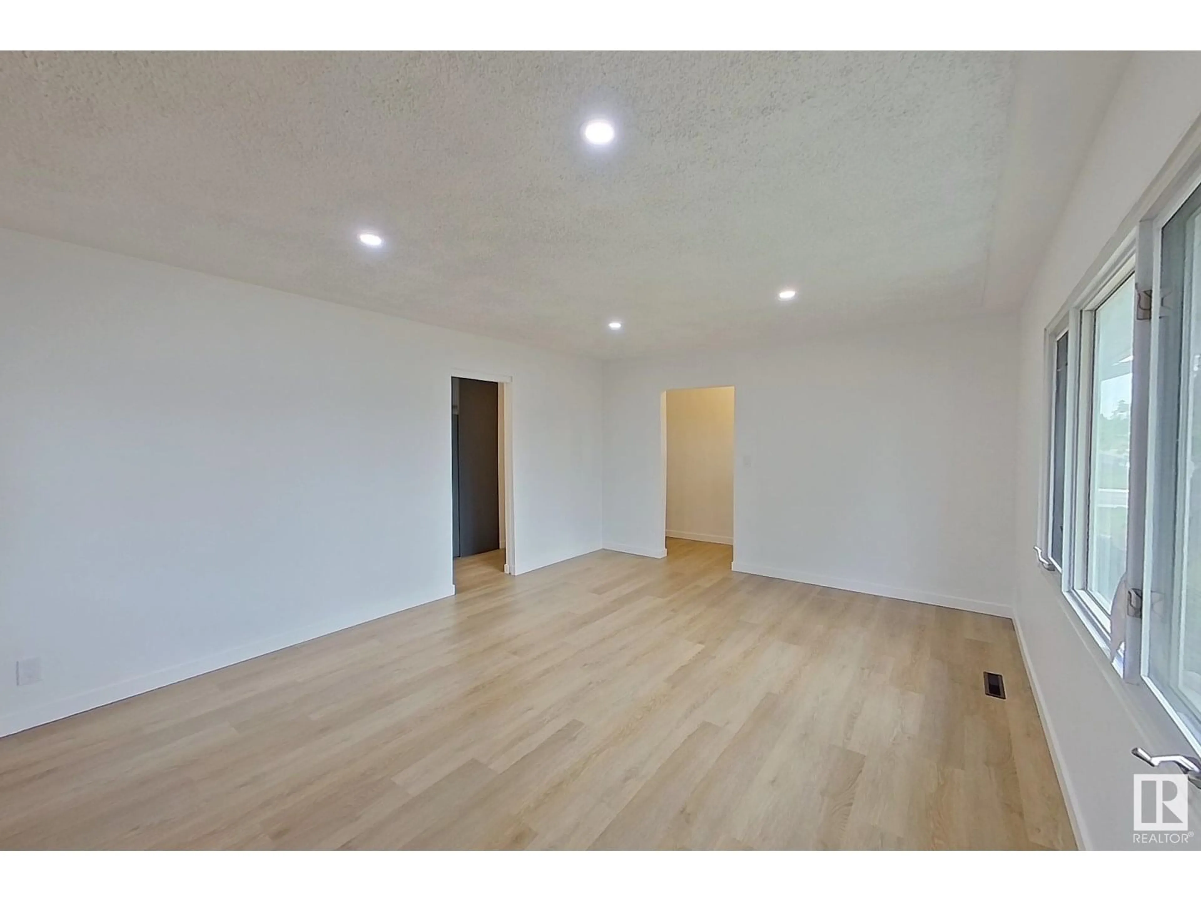 A pic of a room for NW - 12724 92 ST, Edmonton Alberta T5E3R2