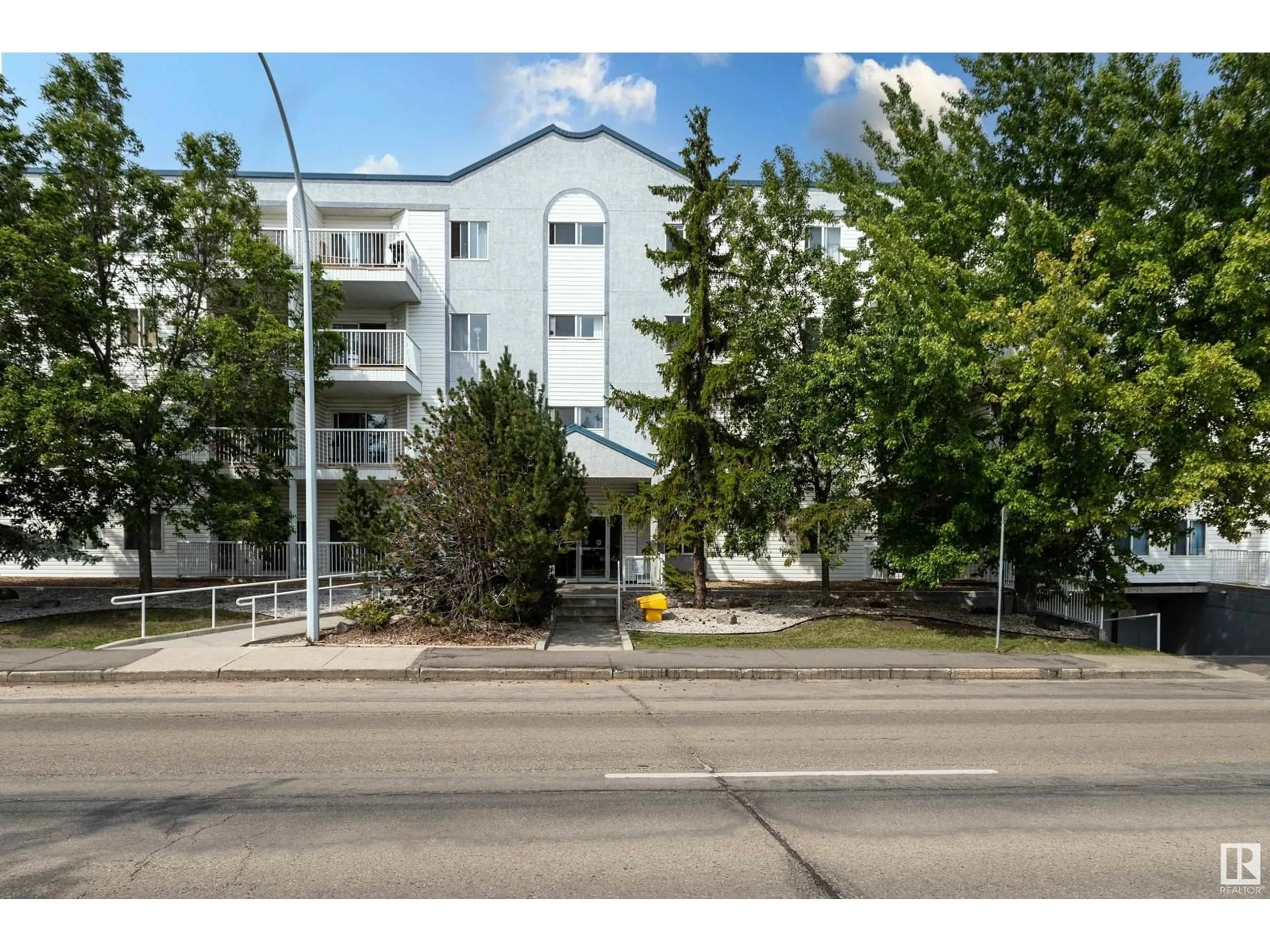 Unknown for 403 - 11446 40 AV NW, Edmonton Alberta T6J0R5