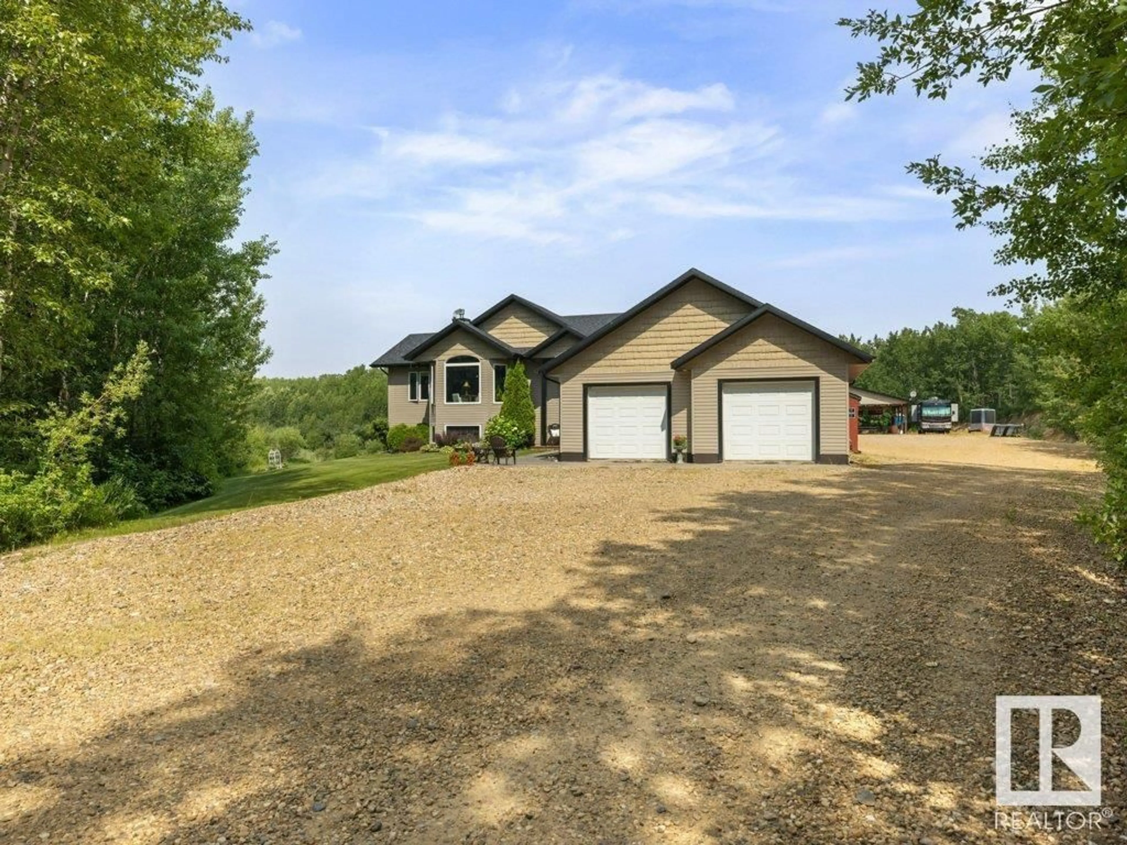 A pic from outside/outdoor area/front of a property/back of a property/a pic from drone, unknown for 51219 - 42 RANGE ROAD 195, Rural Beaver County Alberta T0B4J1