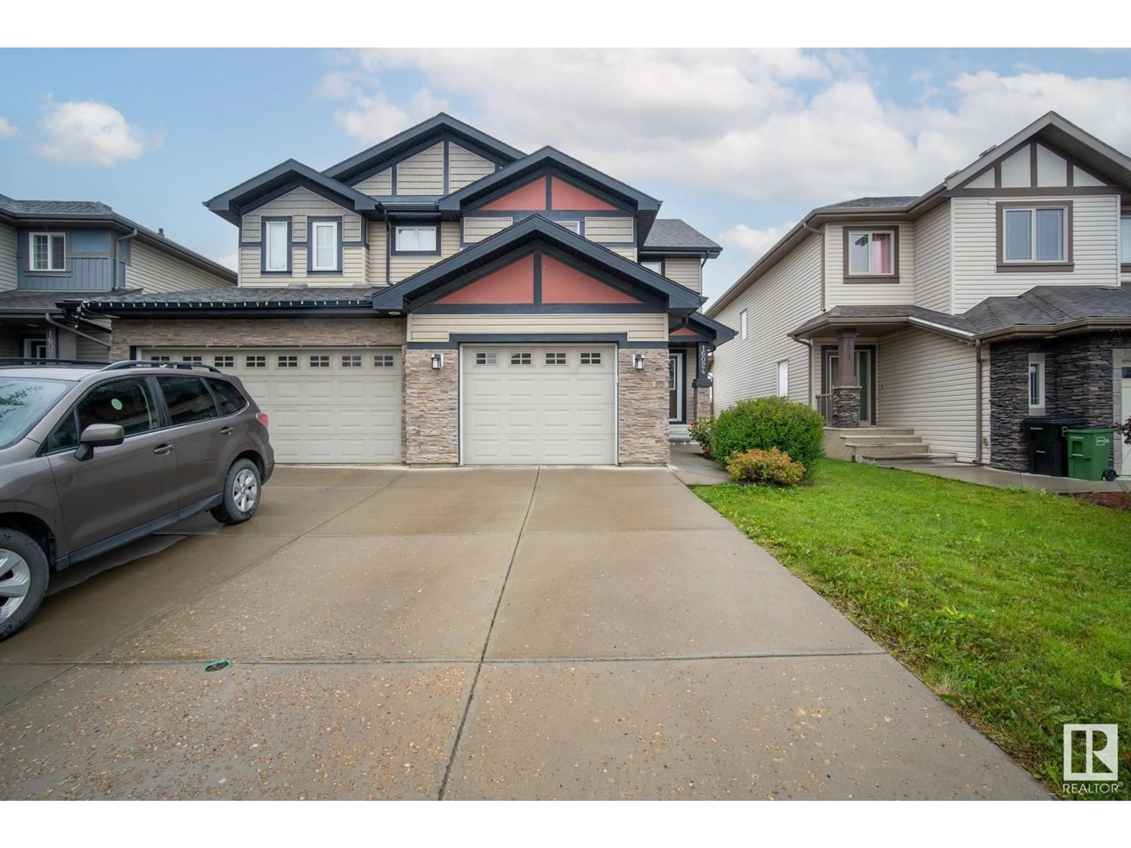 Unknown for SW - 16024 10 AV, Edmonton Alberta T6W2H1
